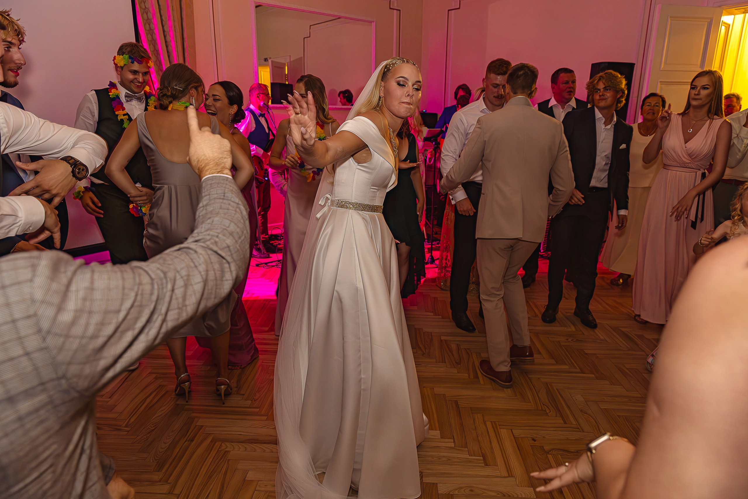 Wedding Day Felicita ♡ Gatis. Photographer Eduard Nesterov