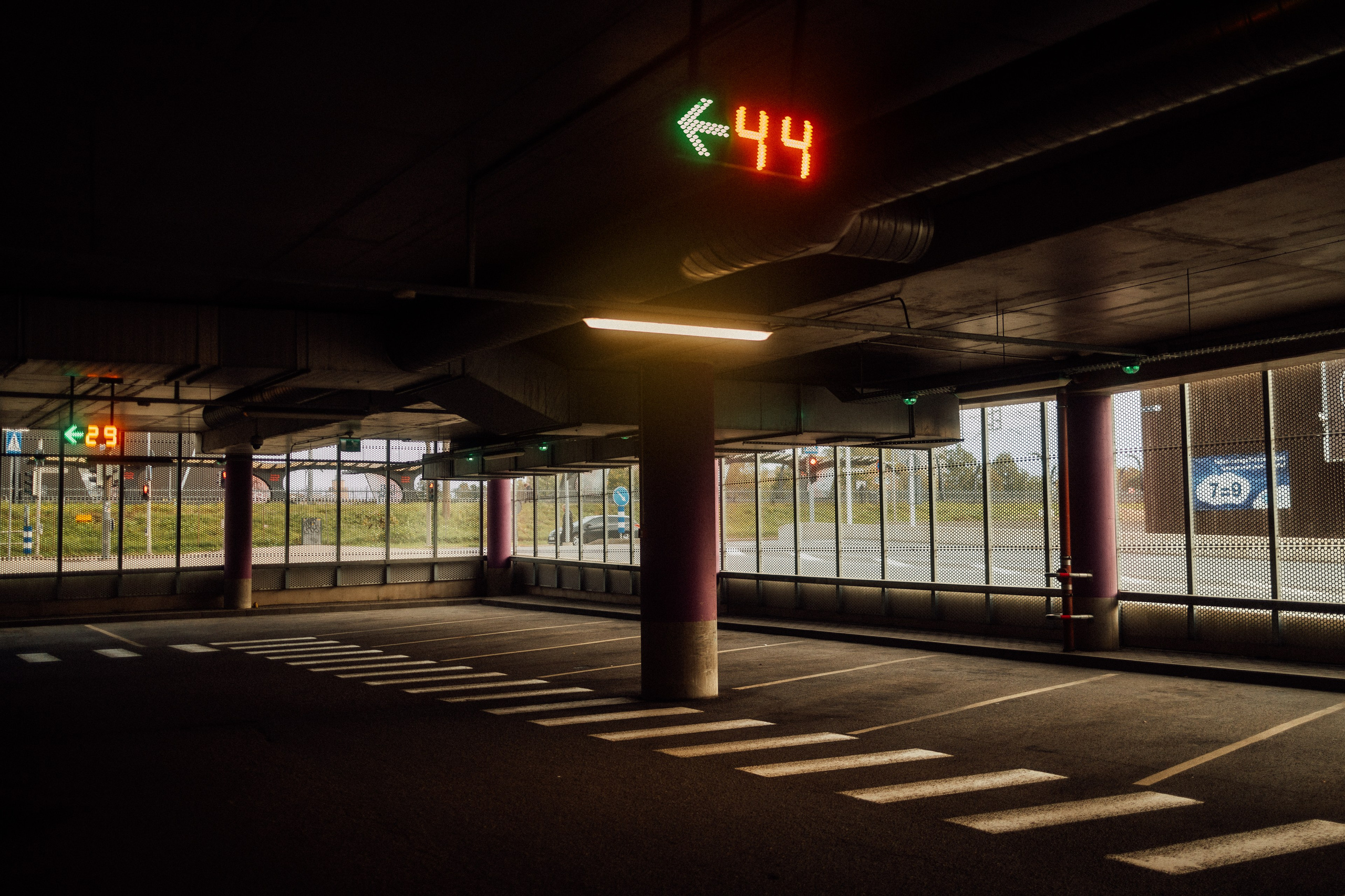 Street Photography. Portree- ja perefotograaf Anton Hansen Tallinnas, Eestis