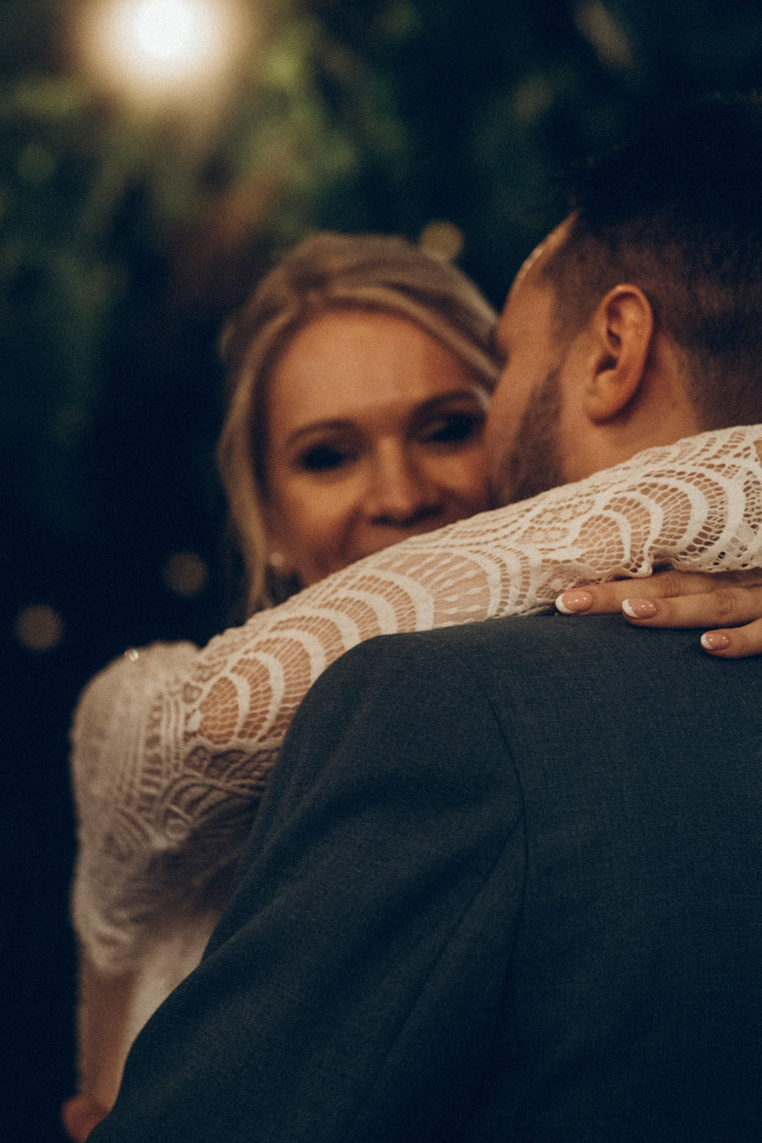Nadezhda & Dmitry. Masia Mas Coll. Paola wedding photographer / videographer in Barcelona