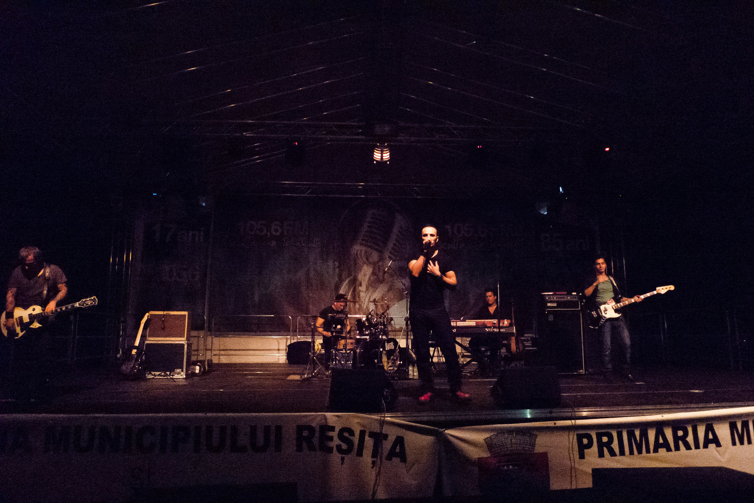 Direcția 5 în concert la Reșița, 2013. Pagina principală