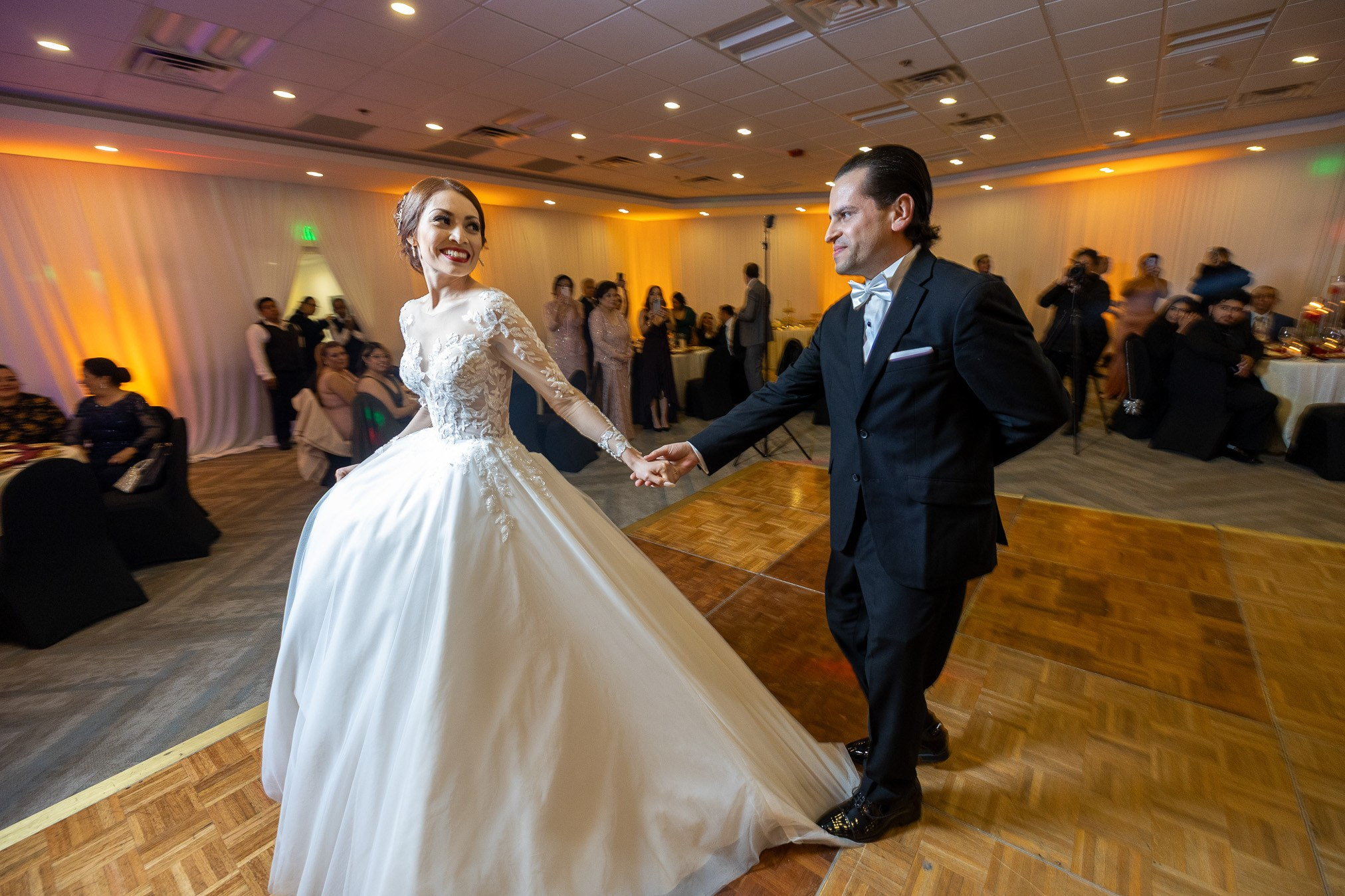 Grand Hotel Tijuana Boda Cinthia y Jorge. Estudio de fotografia en Tijuana