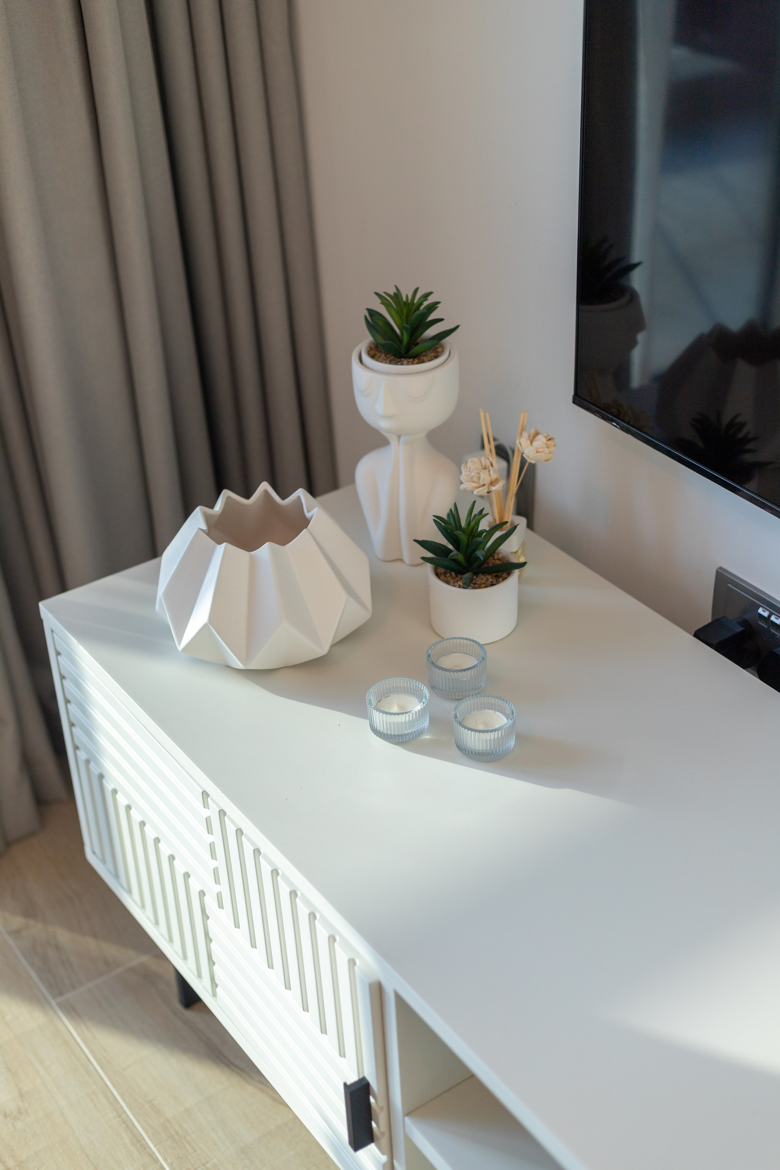 Studio One. Samy Mar Boy │Portrait, Automotive and Real Estate Photographer