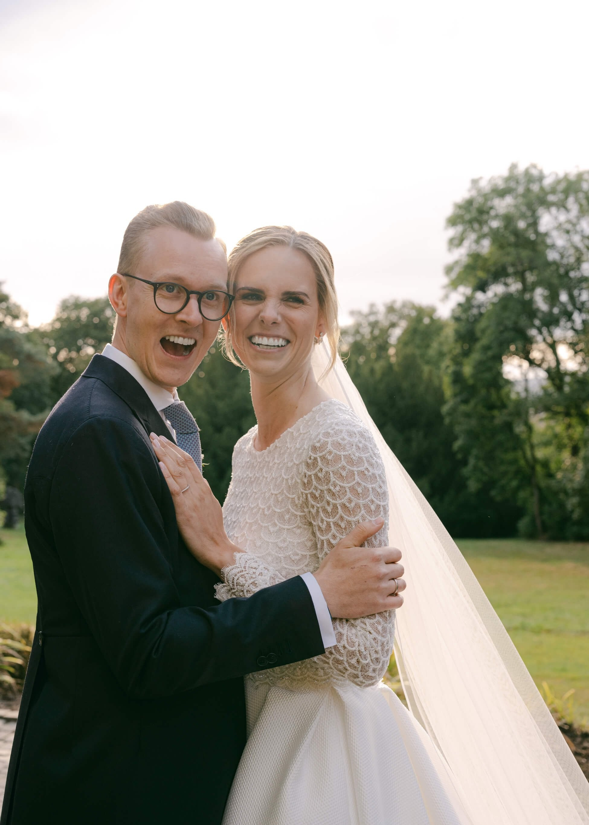 Bride and groom portrait laughing together, luxury wedding at Villa Rothschild Frankfurt