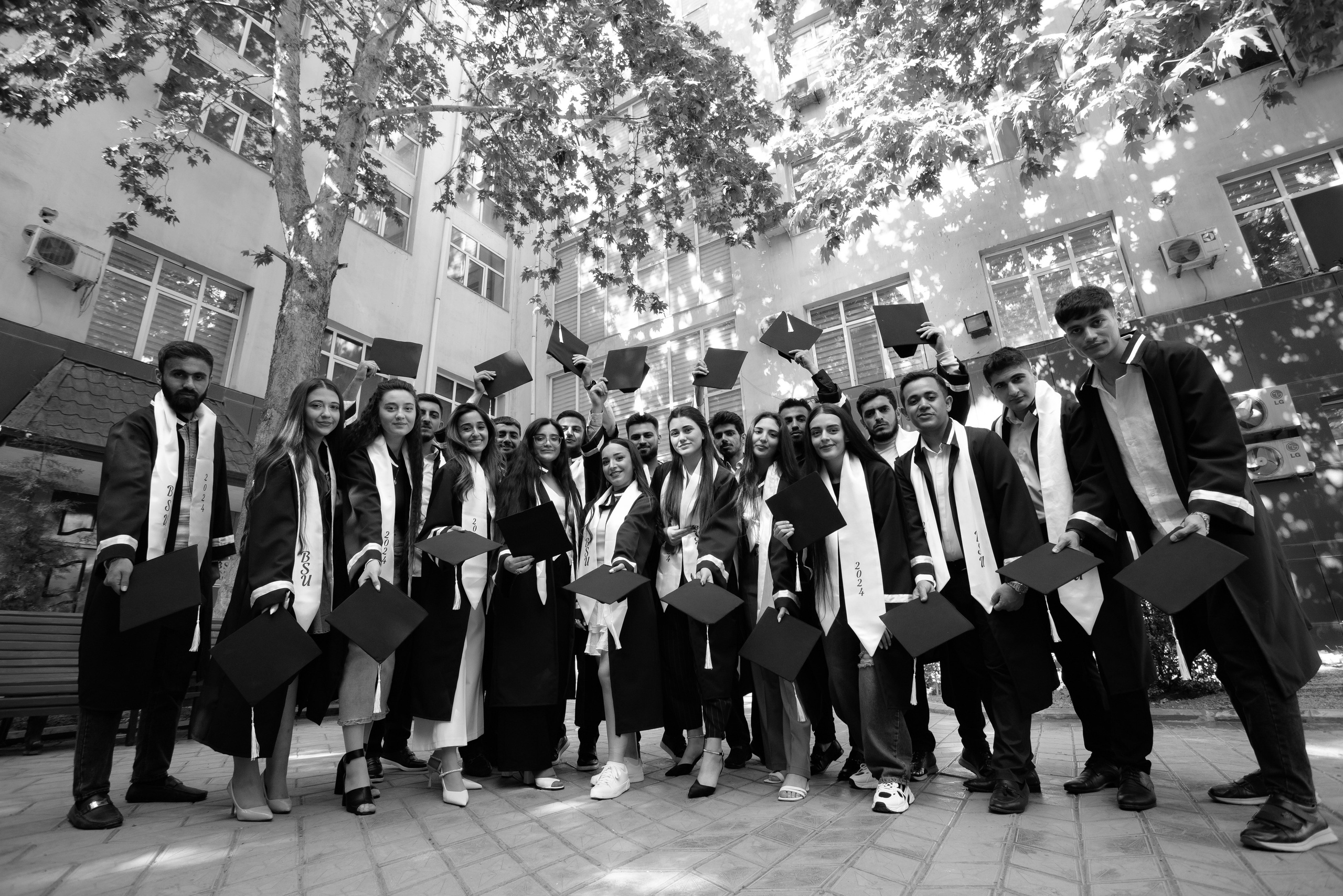 Premium mezun xalati, qara mezun geyimi, ag mezun libasi, qirmizi sarfli mezun paltari, mezun aksesuarlar, mezun papaqlari, mezun lentleri, mezun hediyyeleri, mezun fotosessiya geyimleri, mezun cekilisi ucun geyimler, mezun tedbirleri ucun aksesuarlar, mezun geyimlerinin icare ve satisi, premium mezun libaslari, mezun geyimleri online sifaris, mezun geyimleri Bakida, mezun geyimleri qiymetleri, mezun geyimleri modelleri, Mezun cekilisi, mezun fotosessiyasi, mezun cekilisi ucun geyimler, mezun mantiyasi cekilisi, mezun fotosessiya ideyalari, mezun gunu fotosessiya, mezun xatireleri, mezun papaqlari ile fotosessiya, mezun lentleri ile cekilis, ferdi mezun fotosessiyasi, qrup mezun cekilisi, mezun fotosessiya mekani, mezun ucun ideal cekilis fonlari, mezun fotosessiya aksesuarlari, mezun albomu sekilleri, mezun cekilisi poza ideyalari, universitet mezun fotosessiyasi, kollektiv mezun fotosessiyasi, mezun xalatlari ile cekilis, mezun mantiyasi fotosessiyasi, mezun geyimleri ile professional cekilis, mezun tebrik fotosessiyasi, en yeni mezun cekilis trendləri, mezun fotosessiya xidmetleri, premium mezun cekilisi, mezun cekilisi ucun dekorlar, mezun fotosessiyasi aksesuarlar, mezun gunu en gozel fotolar, mezun cekilisi fotostudiya, bakida mezun fotosessiyasi, xaricde mezun cekilisi, mezun gunune ozel cekilis,Məzun mantiyaları, eksklüziv məzun geyimləri, ağ və qara məzun libasları, məzun üçün xüsusi şarf modelləri, məzun papağı və aksesuarları, fərdi dizayn məzun geyimləri, məzun tədbiri üçün ən yaxşı seçimlər, məzun fotosessiyası üçün ideal libaslar, məzun mərasimi geyimləri, keyfiyyətli məzun mantiyası, rahat və şık məzun geyimləri, məzun üçün lent və tac modelləri, məzun simvolik medalları, icarəyə verilən məzun libasları, məzun geyimlərinin sərfəli qiymətləri, onlayn məzun geyimi sifarişi, məzun paltarı mağazası, dəbli məzun geyimləri, premium məzun mantiyalarının satışı, universitet məzunları üçün mantiyalar, kollektiv məzun geyimləri, məktəb məzunları üçün geyimlər, diplom mərasimi üçün geyimlər, fərqli rəngdə məzun libasları, ən yeni məzun geyimləri, rahat və premium məzun geyimi seçimləri, Bakıda məzun geyimi mağazası, məzun üçün ən yaxşı libaslar