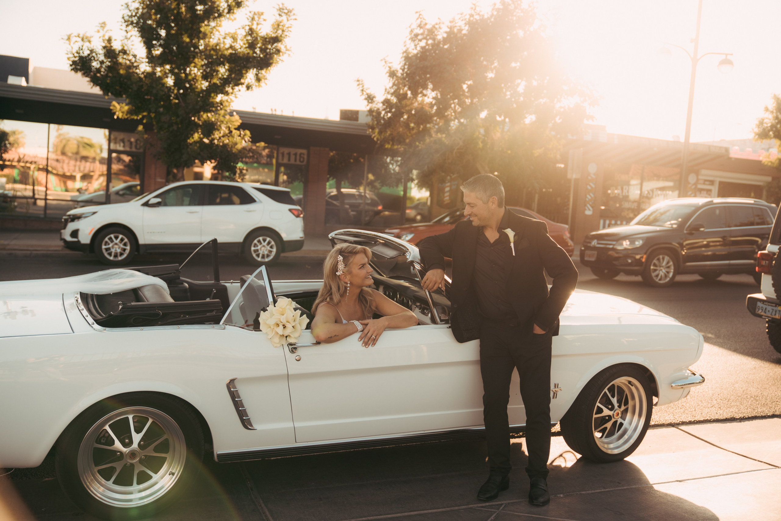 Steve&Dee. Wedding & elopement photographer Viktoriya Kravtsov. Las Vegas