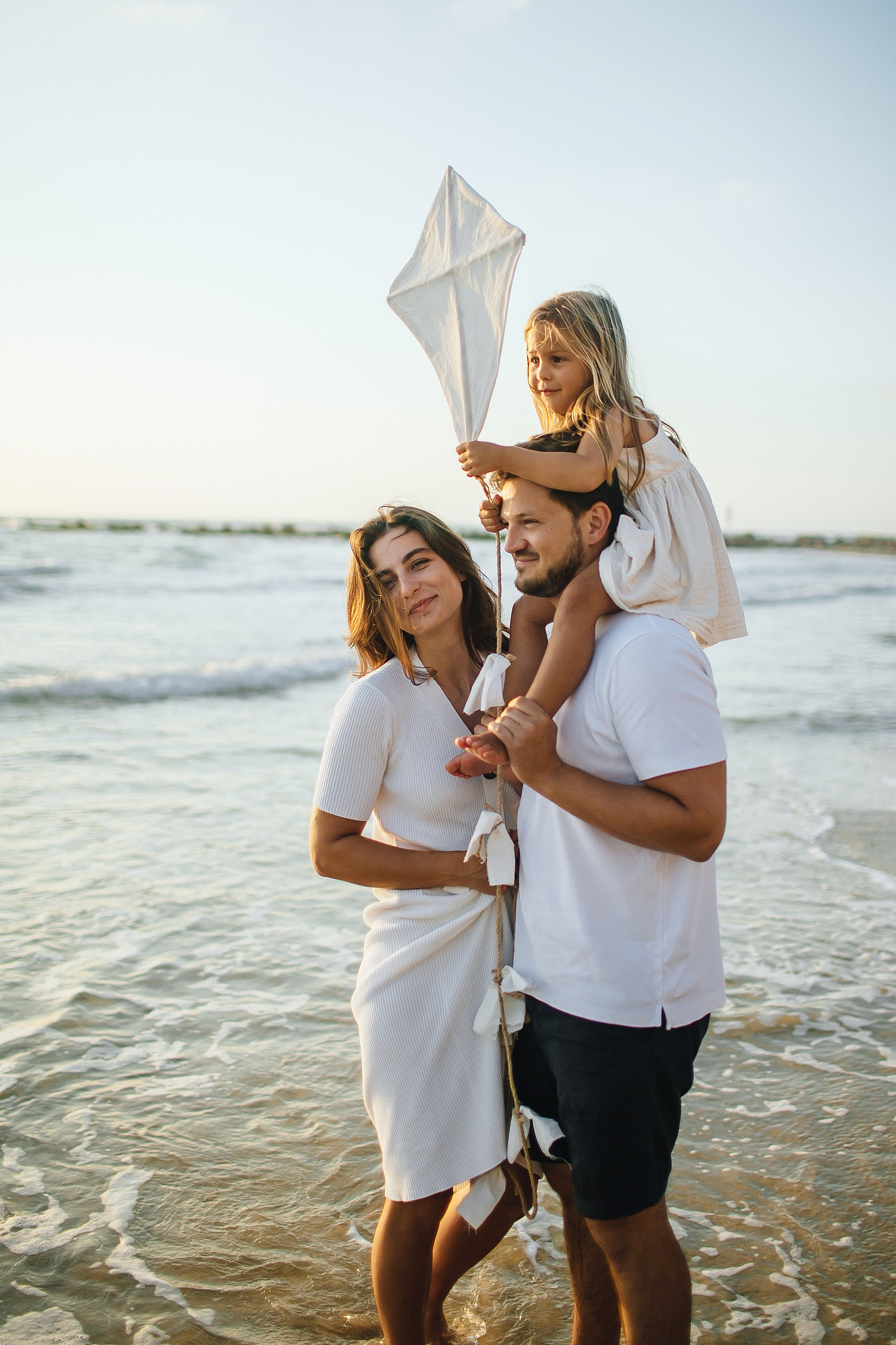 Bat Yam beach. Family photographer in Israel