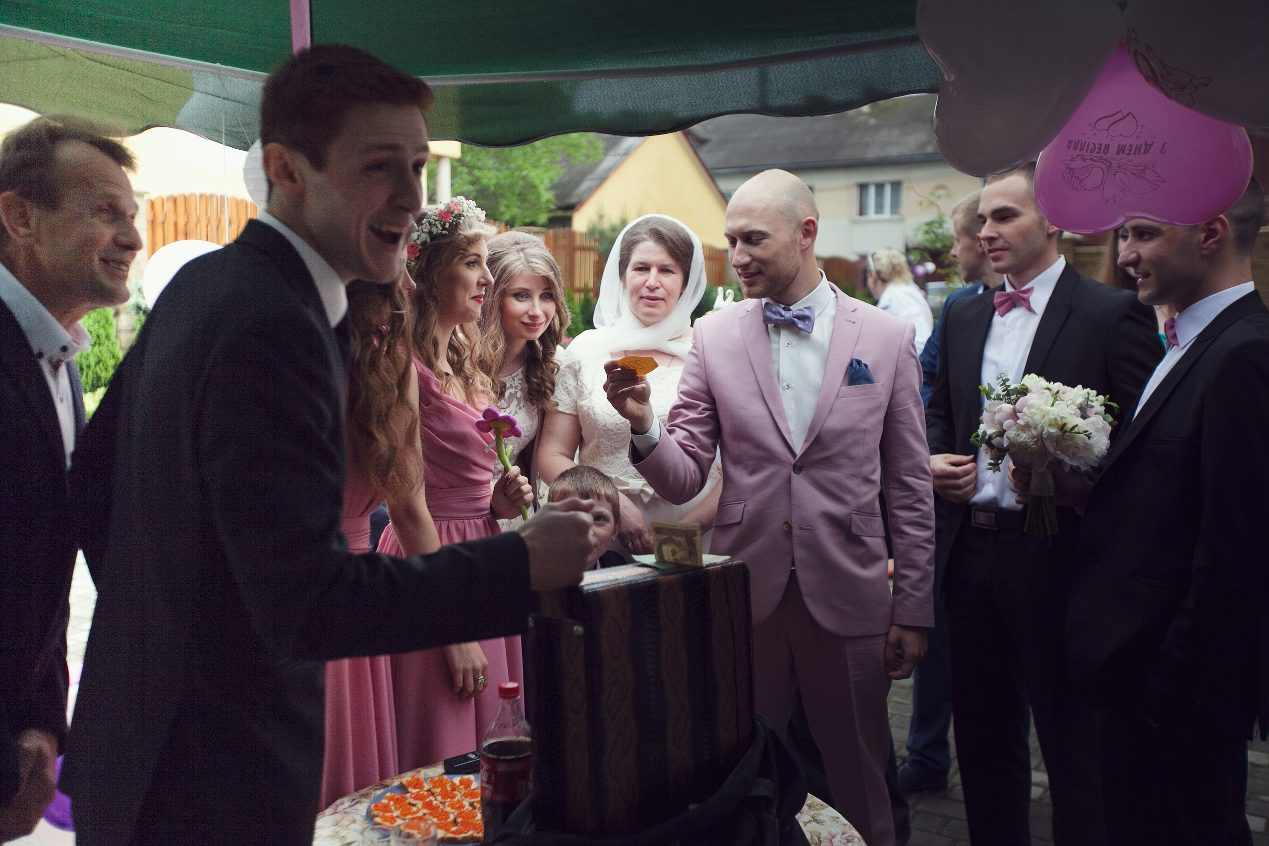 Robert & Andriana, Lviv. Denny Savon — Photographer in Santorini | Weddings, Love Stories & Flying Dress