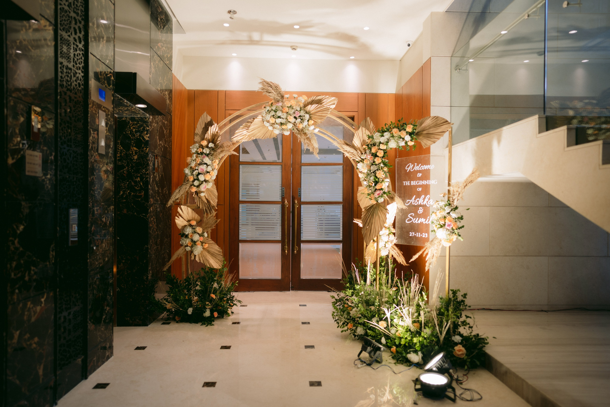 WEDDINGS. Love Emotions Weddings