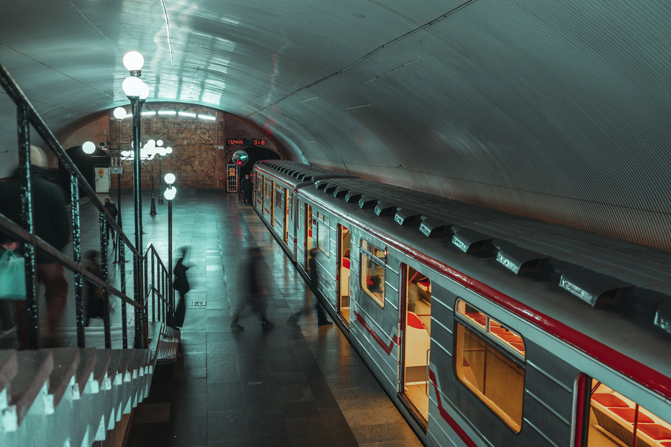 T B I L I S I. Bspander