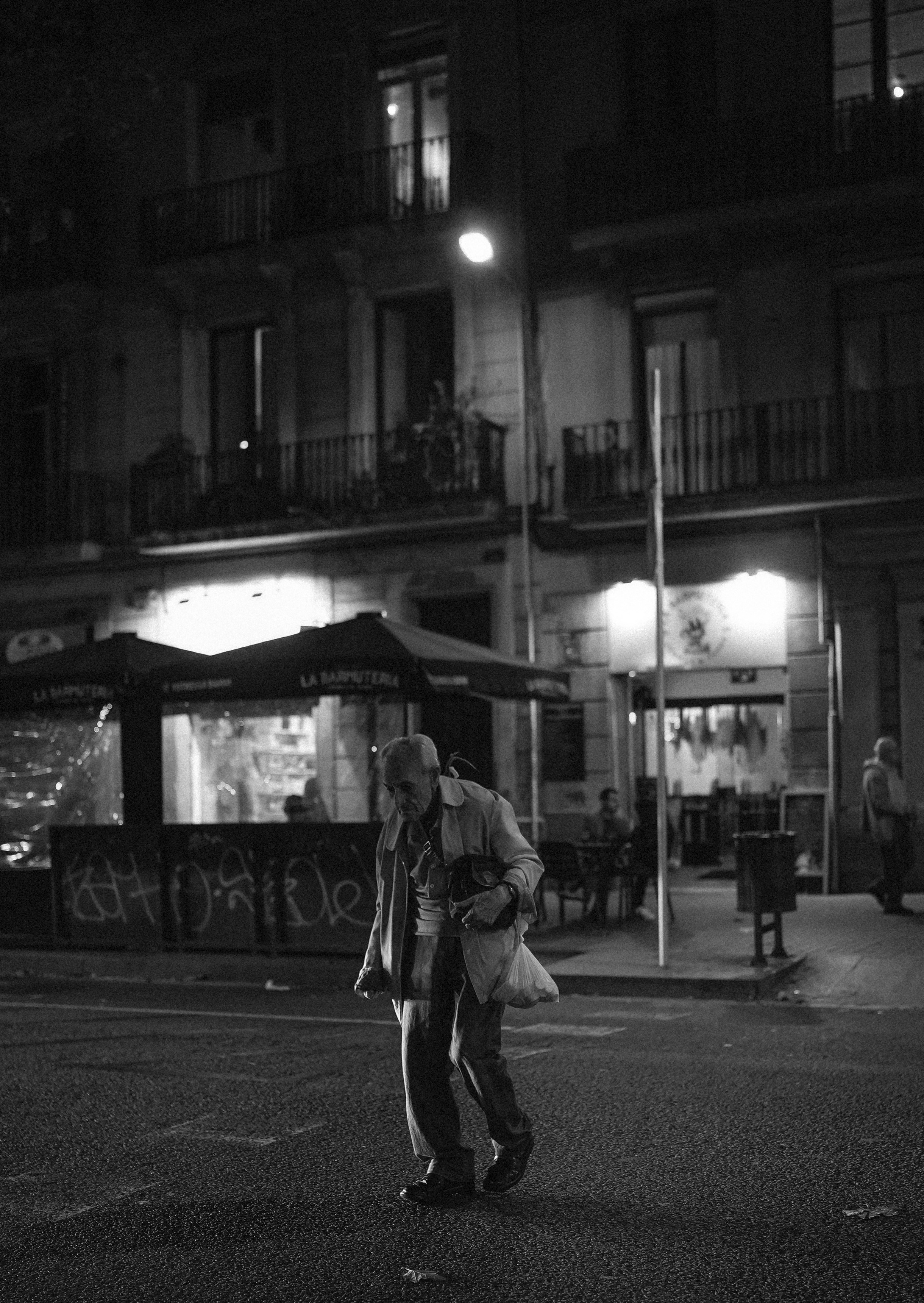 ЕВРОТУР. Стрит-фотография, полная абсурда, идиотизма и красоты