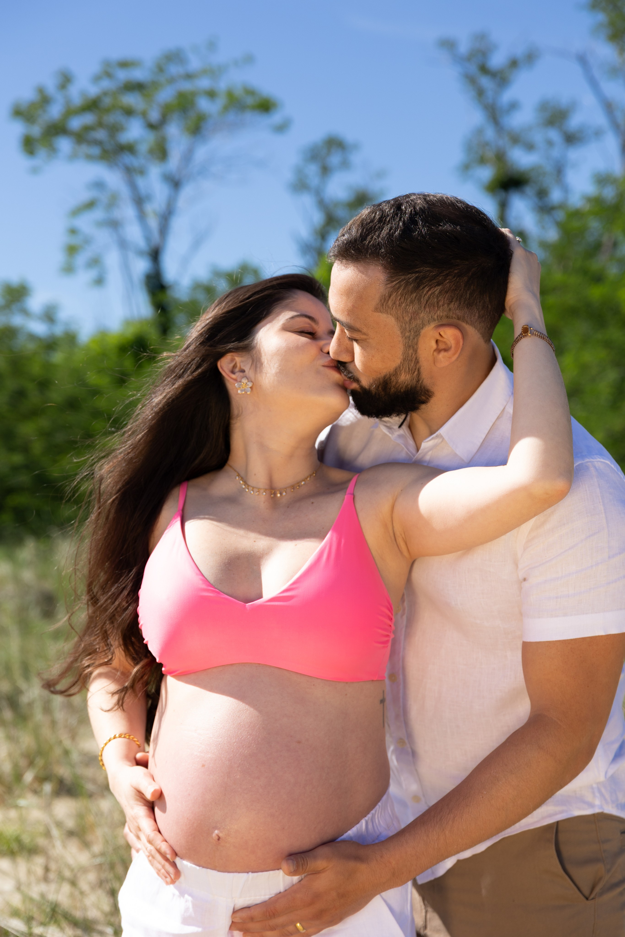 Beachside Maternity at Ideal Beach, NJ. Family, lifestyle, and commercial photography in New York and New Jersey