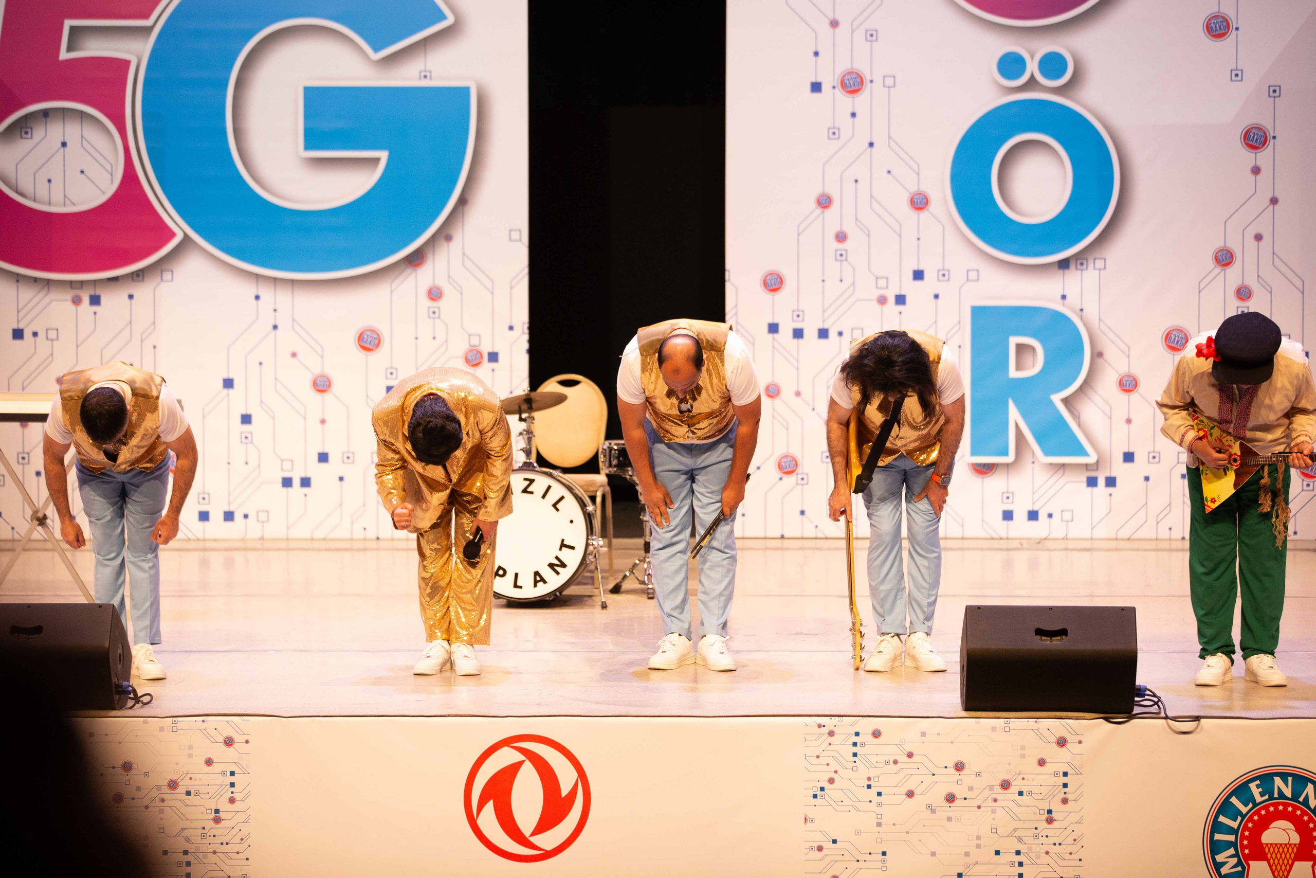 PLANET PARNI IZ BAKU. Wedding&Event photographer Ismail Rzayev in Baku