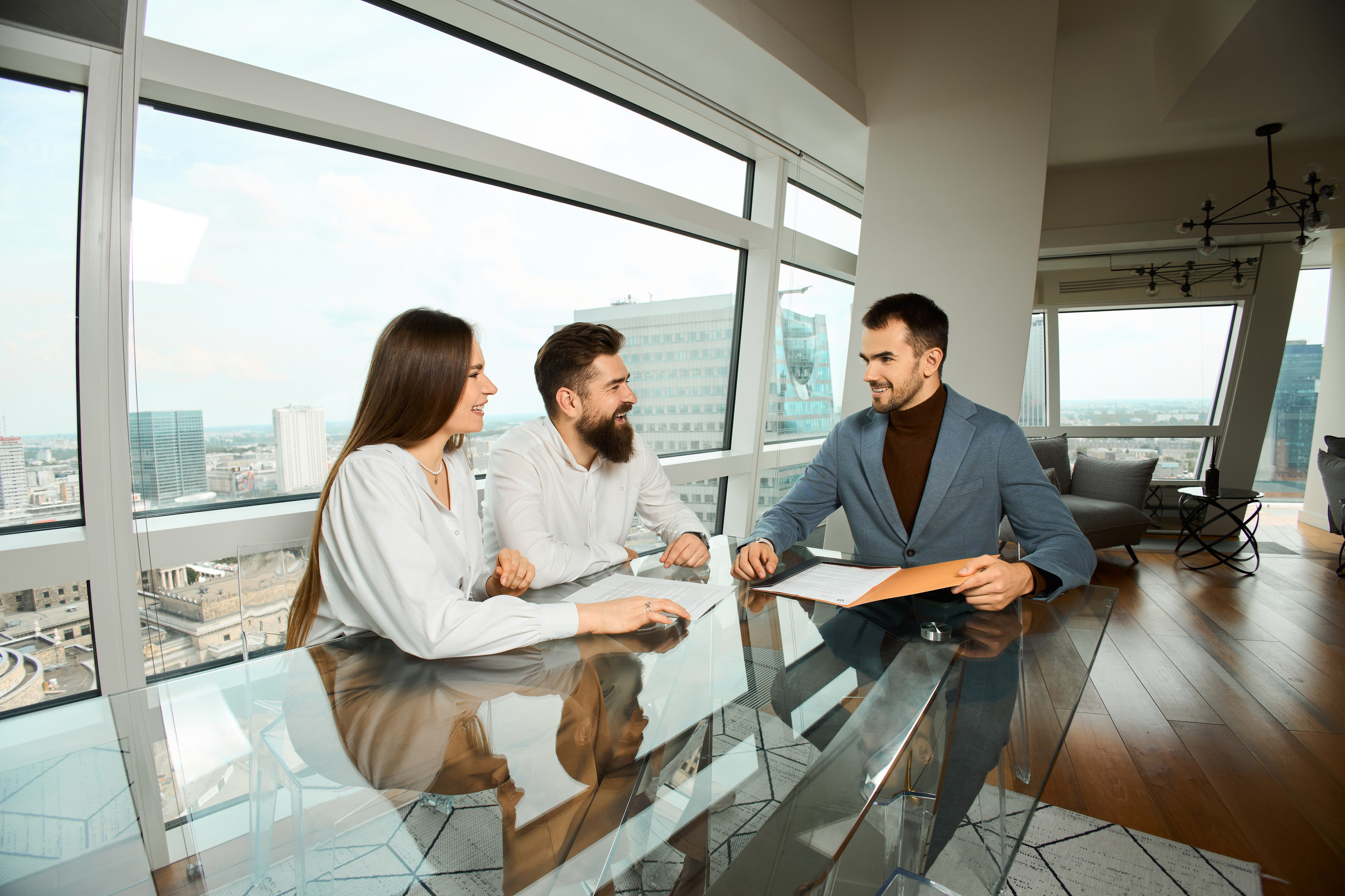 Reklamowa sesja zdjęciowa dla agencji nieruchomości Zlota 44 – Fotografia reklamowa w Warszawie. Portrait & Fashion Photographer | Сannes, Paris, Monaco, Dubai, Kyiv — - Alisa Postnykova