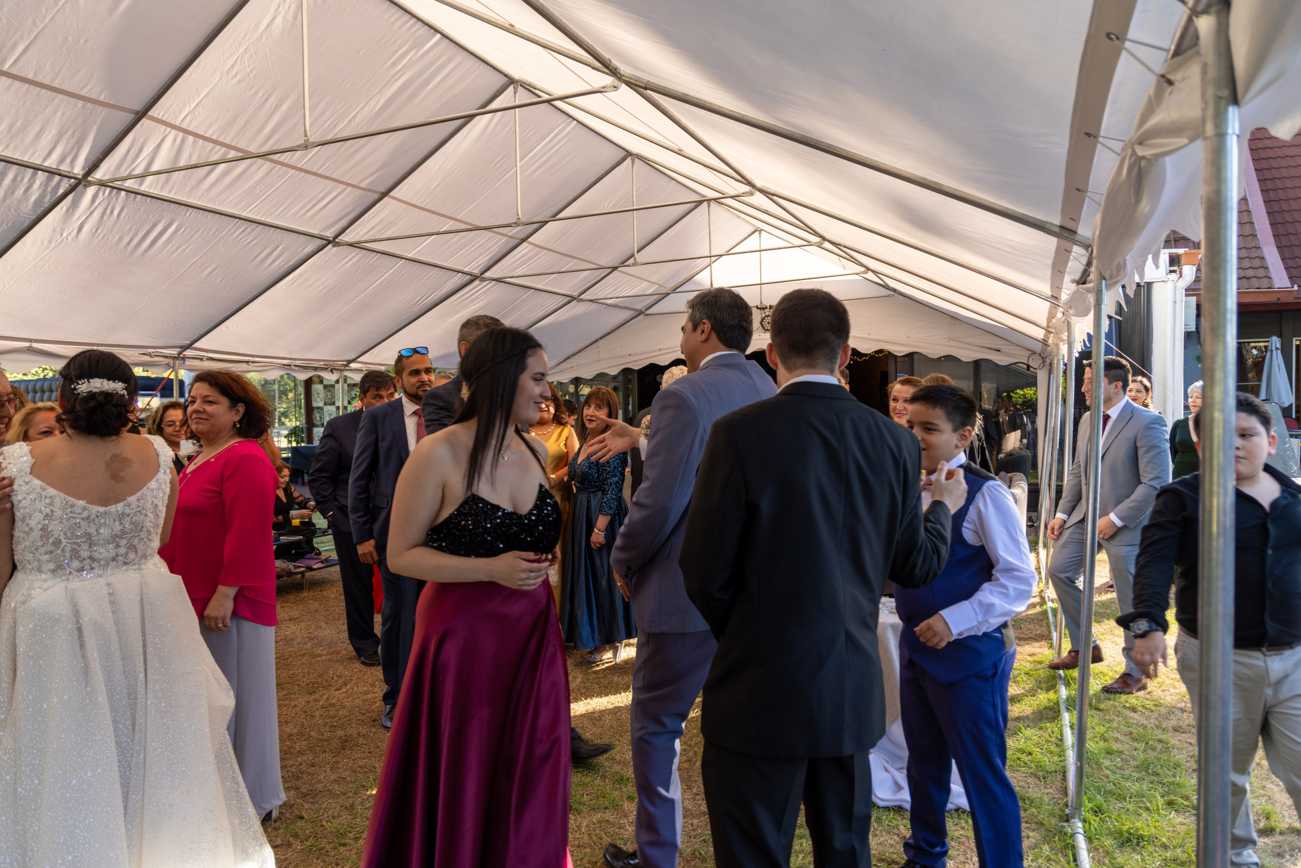 Katherin y Daniel. Dinka & Emilio - El arte de preservar lo que no se repite