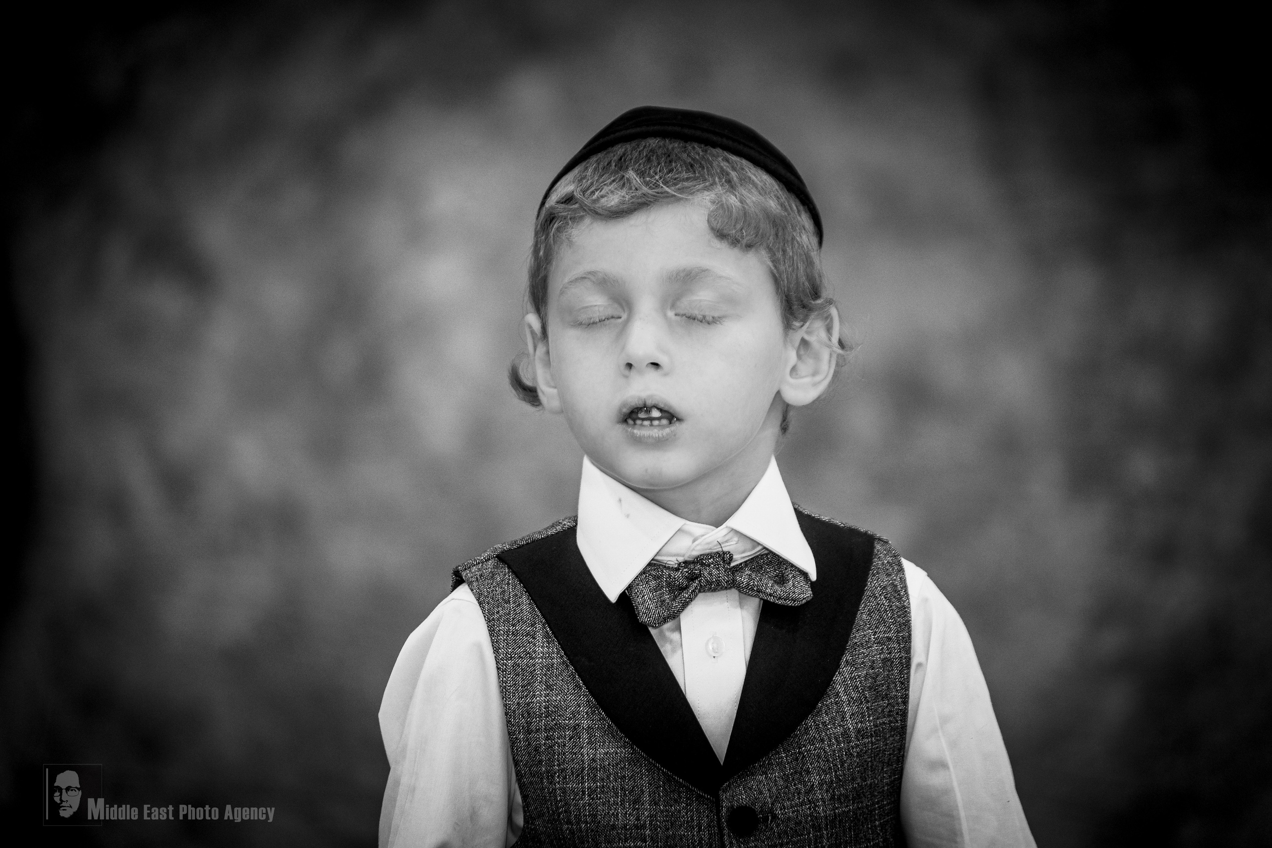 מאיר חוגג בר מצוה. Middle East Photo Agency — Photography & Event Magnets — סוכנות צילום והדפסת מגנטים לאירועים