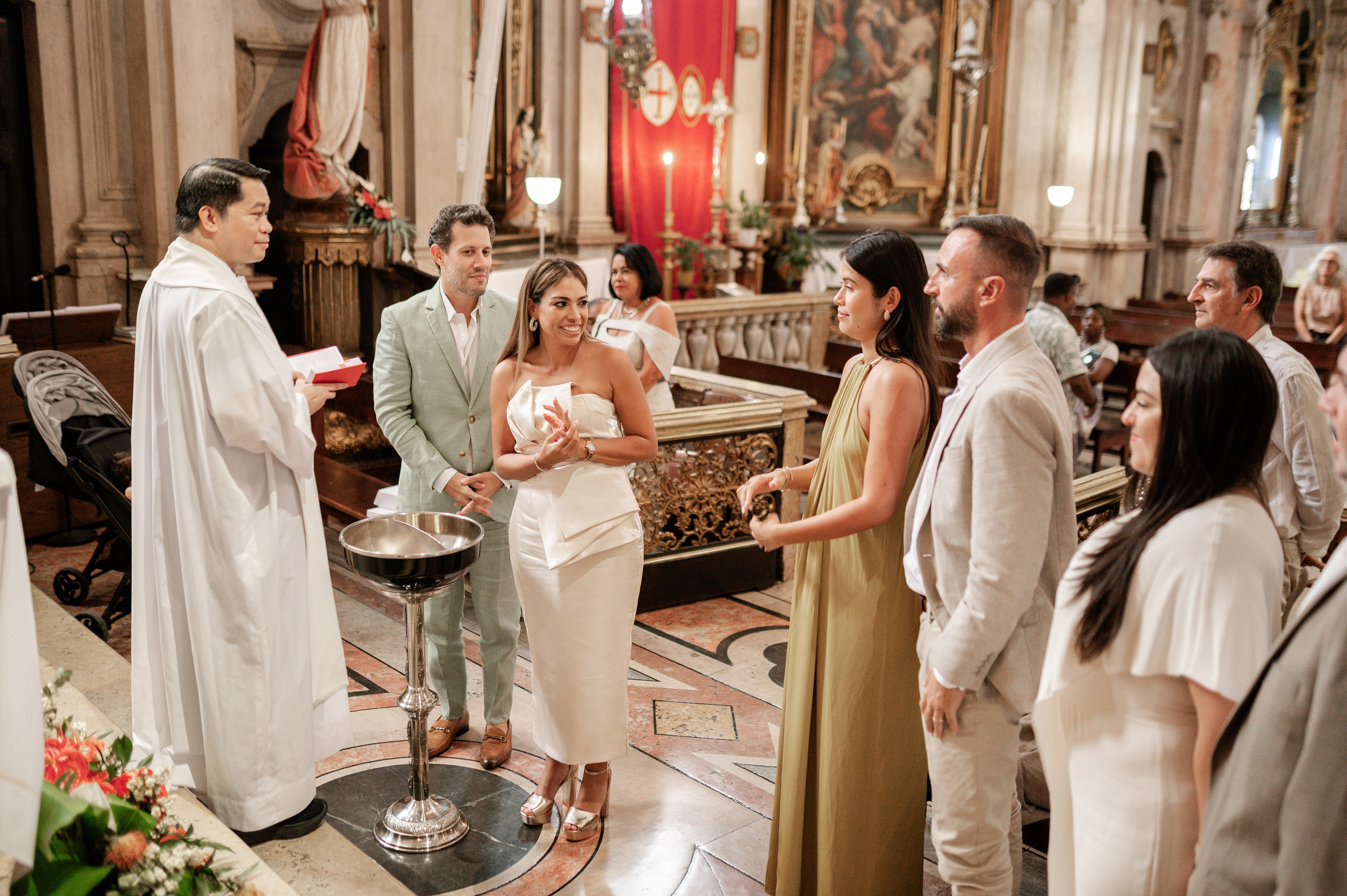 Фотосъёмка крестин — тёплые и значимые моменты. Ваш фотограф в Лиссабоне — Анна Белова