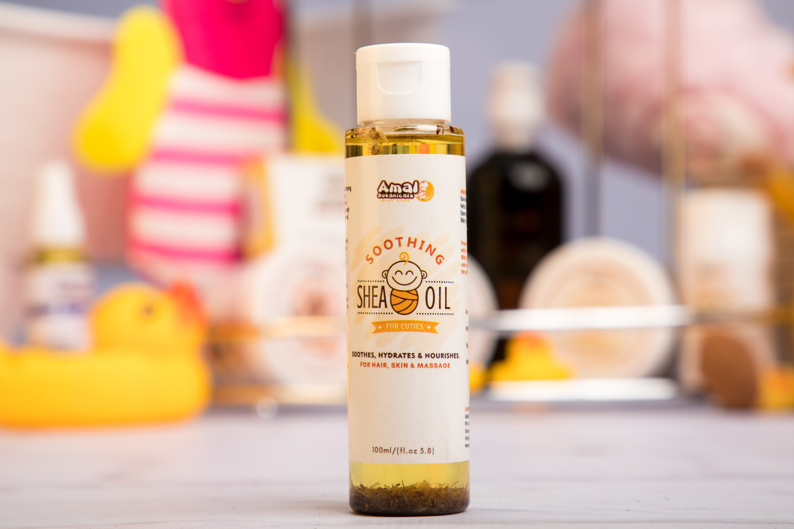 Amal Botanicals. Children, Maternity and Family Portrait Photographer in Manchester, UK