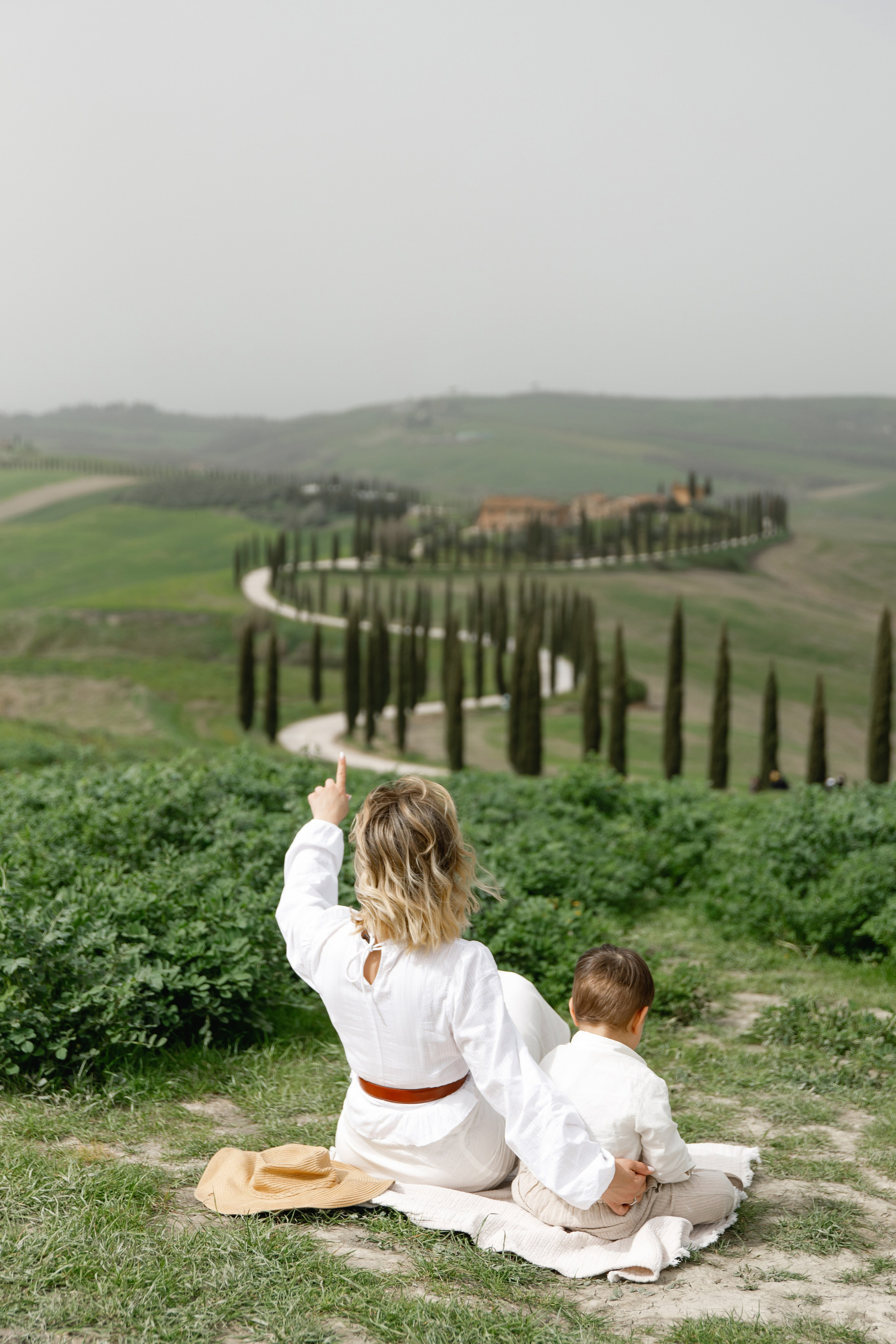 Wedding photographer Italy Rome, Tuscany, Lake Como, Sicily, Puglia. Wedding Photographer Rome Tuscany Como Sicily Puglia Amalfy Italy- Oksana Savenchuk