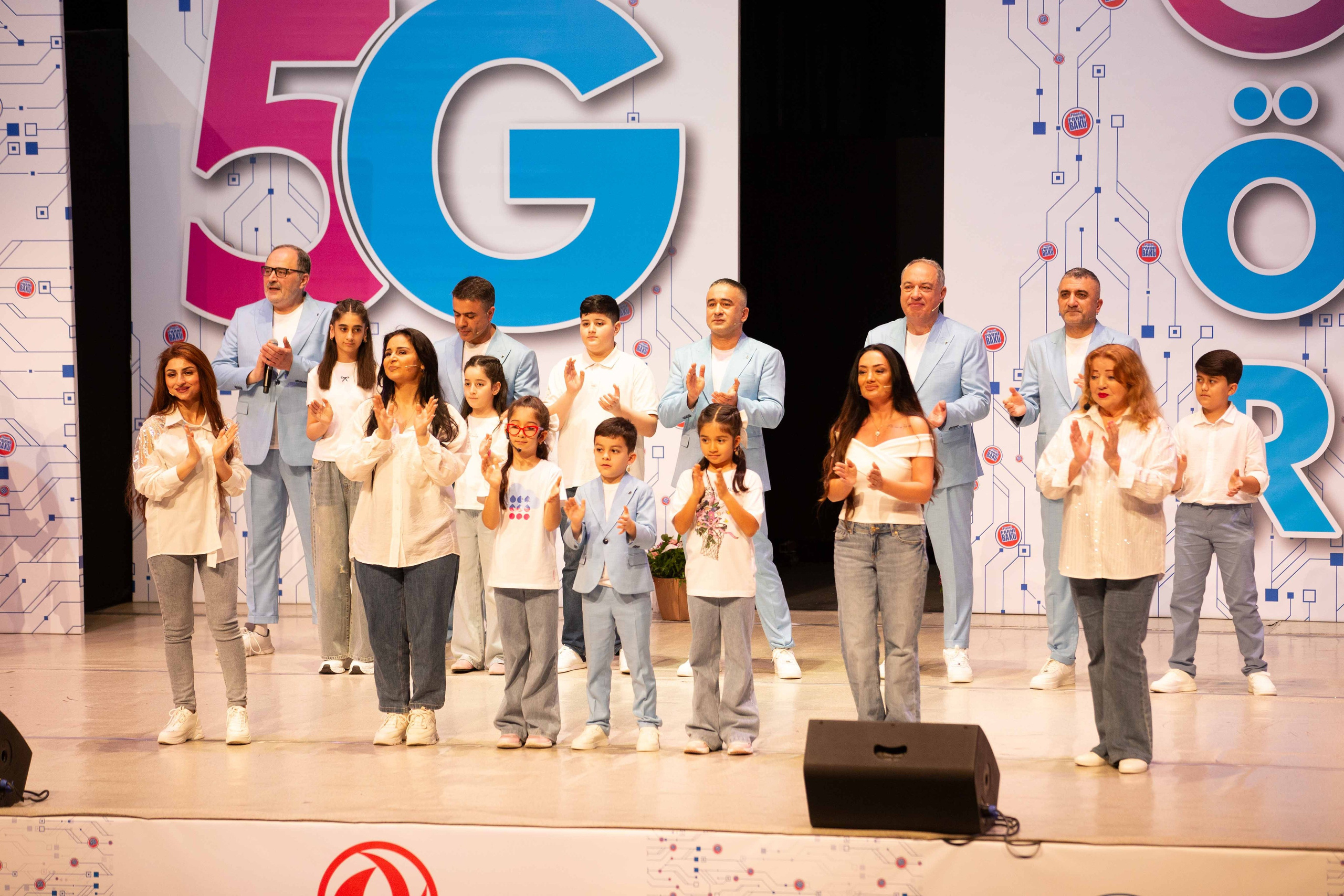 PLANET PARNI IZ BAKU. Wedding&Event photographer Ismail Rzayev in Baku