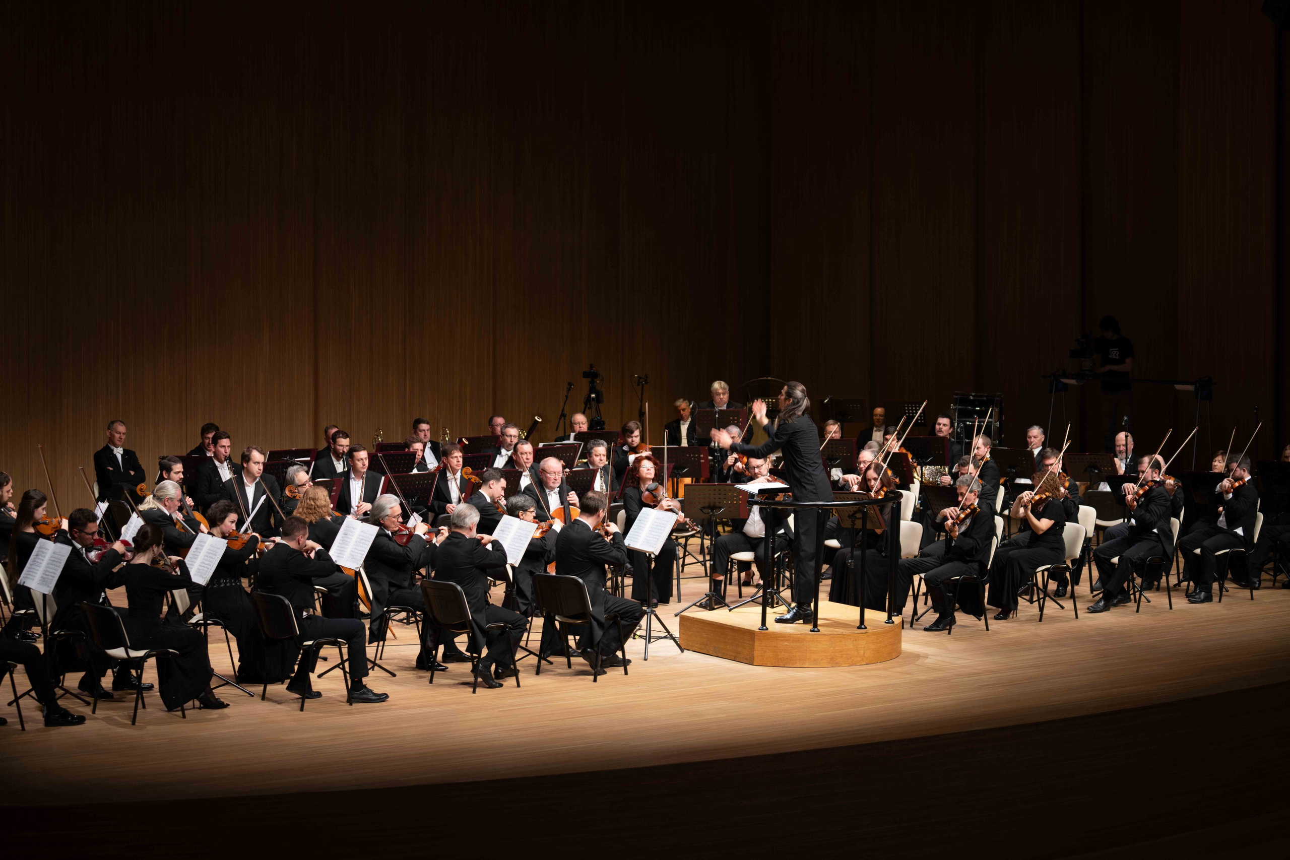 The Tchaikovsky Academic Grand Symphony Orchestra in Baku. Wedding&Event photographer Ismail Rzayev in Baku