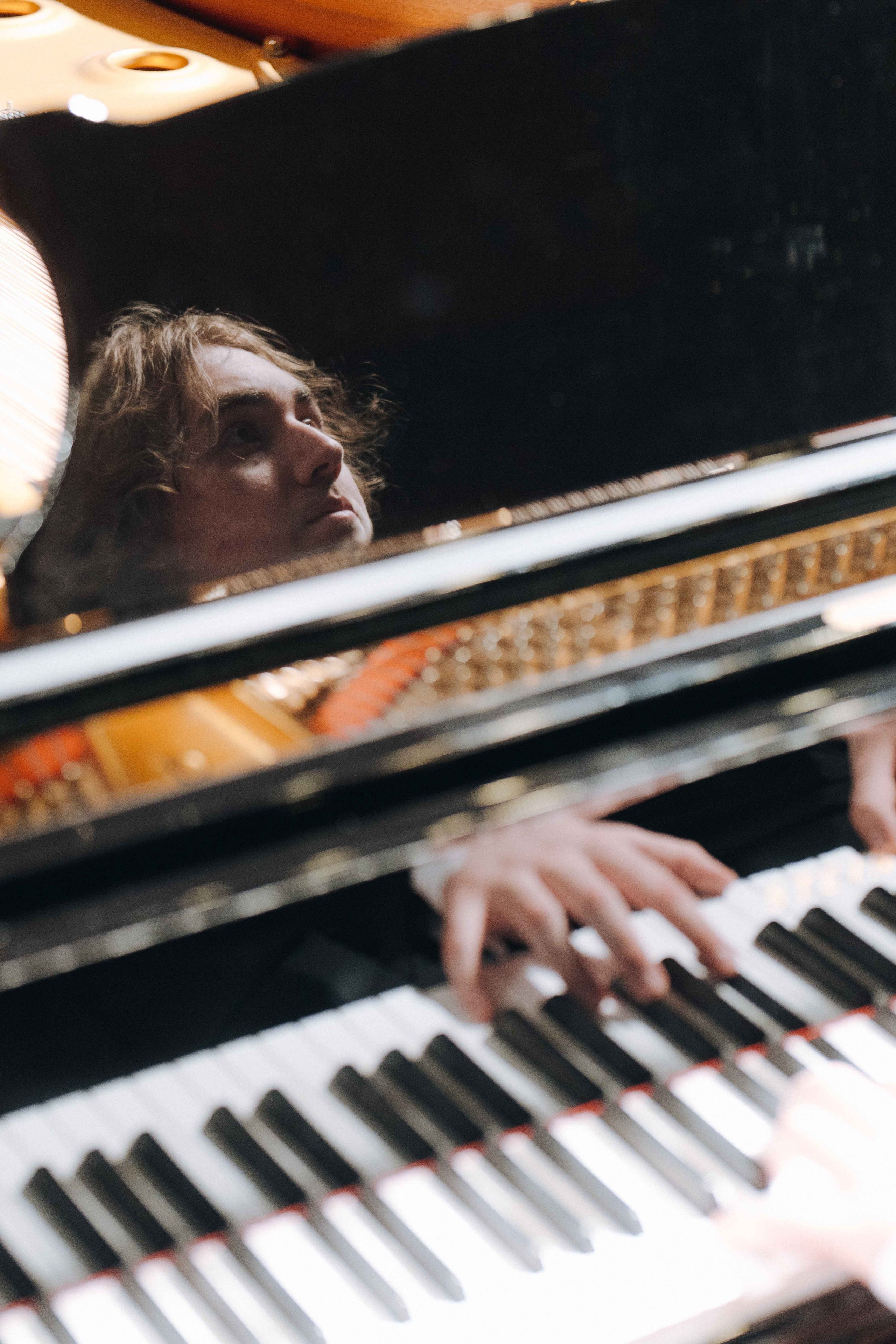 The Tchaikovsky Academic Grand Symphony Orchestra in Istanbul. Wedding&Event photographer Ismail Rzayev in Baku