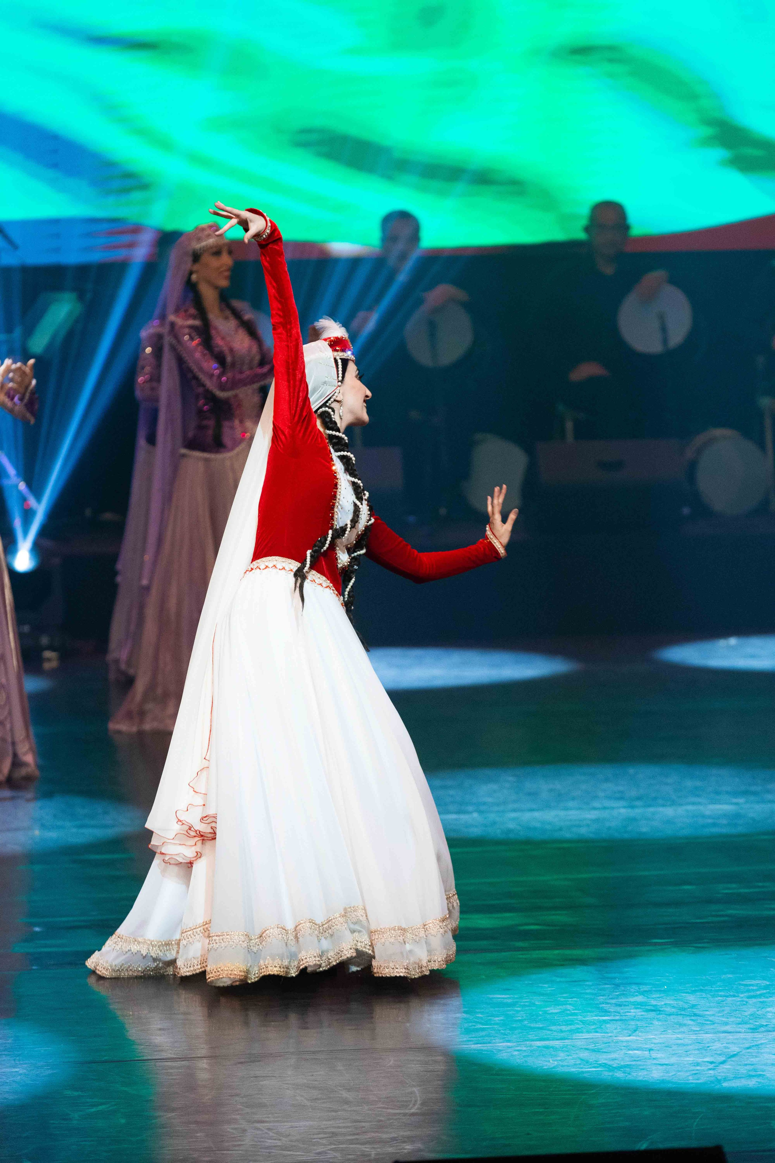 STATE DANCE ENSEMBLE. Wedding&Event photographer Ismail Rzayev in Baku