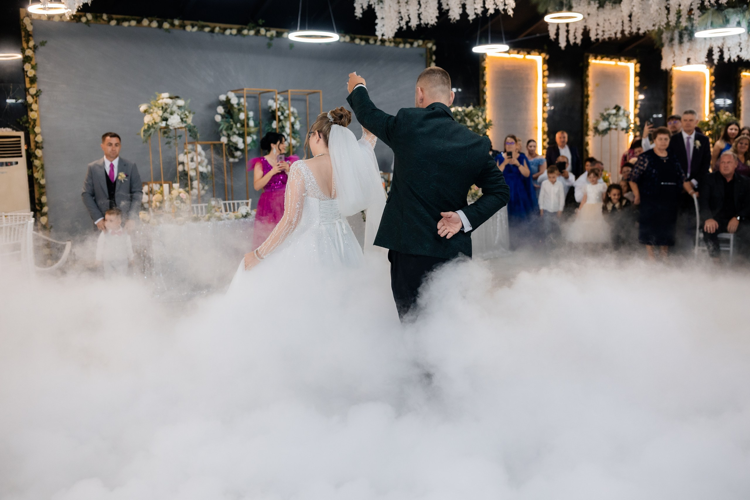 * fotograf stare civilă Siret* fotograf Bucovina* fotograf nuntă Suceava* fotograf Iași Botoșani* stare civilă tradițională* ie românească nuntă* AlinoFotoStudio* fotograf Andrei și Andreea- Alin Chirilă fotograf – stare civilă Siret, Suceava, Andrei și Andreea în ie tradițională, poveste spusă prin fotografiefotograf stare civilă Siret Suceava Alin Chirilă – miri îmbrăcați în costum tradițional bucovineanAlin Chirilă fotograf nuntă Siret Suceava – stare civilă autentică în Bucovina, emoții realefotograf Siret Suceava Alin Chirilă – Andrei și Andreea la starea civilă în ie tradiționalăstare civilă Siret fotograf Alin Chirilă – cadre naturale cu miri în costum popular din Bucovinafotograf nuntă Siret Suceava Alin Chirilă – povestitor prin fotografie, moment emoționant la starea civilăAlin Chirilă fotograf stare civilă Siret – iubire autentică surprinsă în stil documentarfotograf Bucovina Siret Alin Chirilă – stare civilă în ie tradițională, cadre pline de emoțieAlin Chirilă fotograf Suceava – Andrei și Andreea spun DA la starea civilă în Siretfotograf stare civilă Suceava Siret Alin Chirilă – poveste de iubire în stil tradițional românesc - Alin Chirilă fotograf profesionist, AlinoFotoStudio, fotograf evenimente Siret, Suceava County, Iași, Bacău County, Botoșani, Neamț County, fotograf nunți, botezuri, cununii civile, portrete și momente autentice surprinse elegant.- Alin Chirilă surprinde momente elegante de nuntă și evenimente speciale prin AlinoFotoStudio, fotograf disponibil în Siret, Suceava County, Iași, Bacău County, Botoșani și Neamț County, specializat în nunți, botezuri și cununii civile. - Alin Chirilă fotograf profesionist, AlinoFotoStudio, fotograf nuntă și evenimente în Siret, Suceava, Iași, Bacău, Botoșani și Piatra Neamț, fotograf nunți, botezuri, cununie civilă, ședințe foto, trash the dress, logodnă, familie, portrete și fotografii autentice. - AlinoFotoStudio by Alin Chirilă, fotograf evenimente premium în Suceava County, Iași County, Bacău County, Botoșani County și Neamț County, fotograf de familie, fotograf ceremonii religioase, petreceri și momente emoționante. - Alin Chirilă fotograf, povestitor prin fotografie, servicii foto profesionale pentru mireasă, mire, pregătiri nuntă, biserică, restaurant, valsul mirilor, tradiții românești și amintiri de neuitat în Moldova.