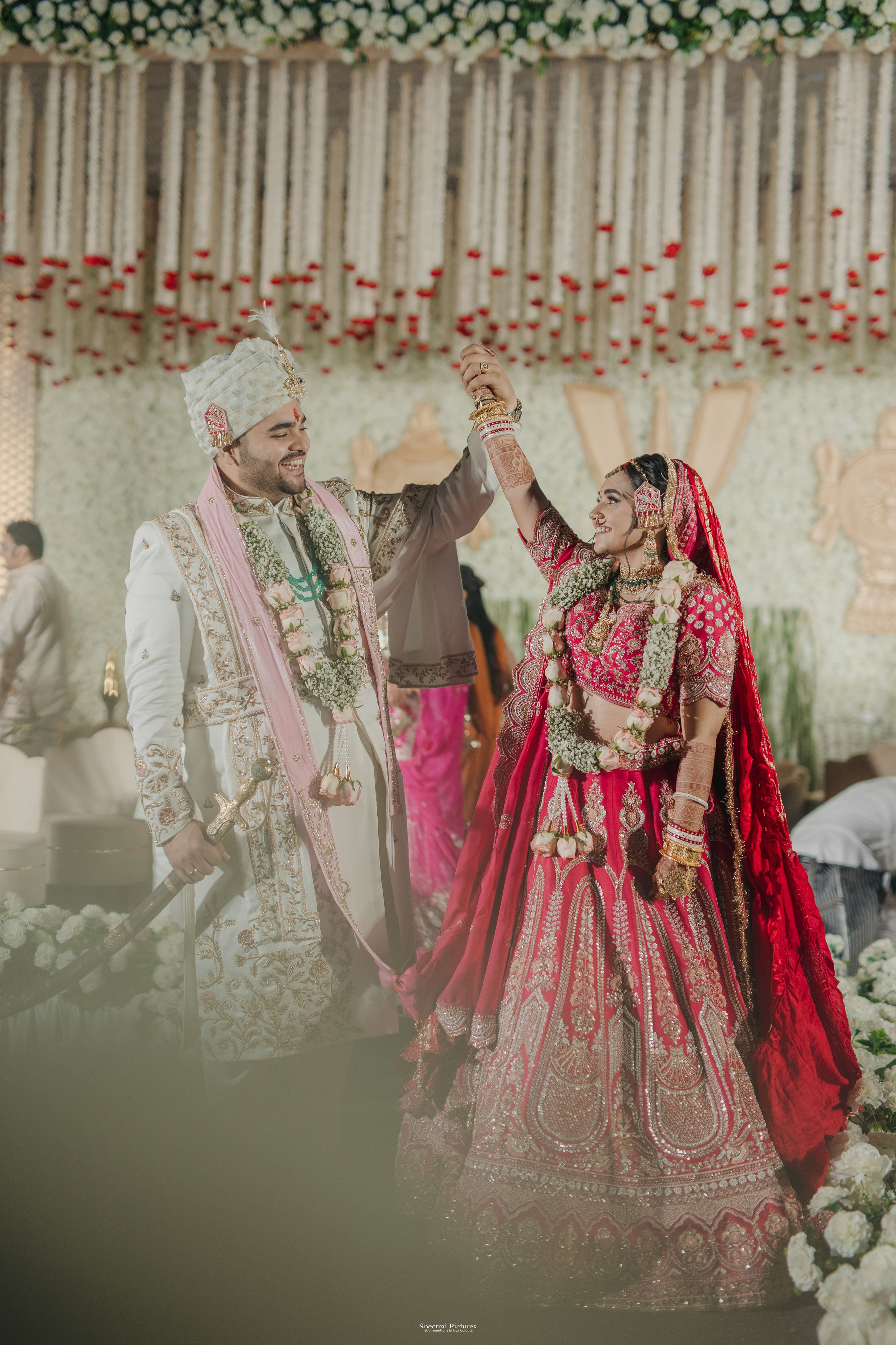 #ADIकीAESHहै