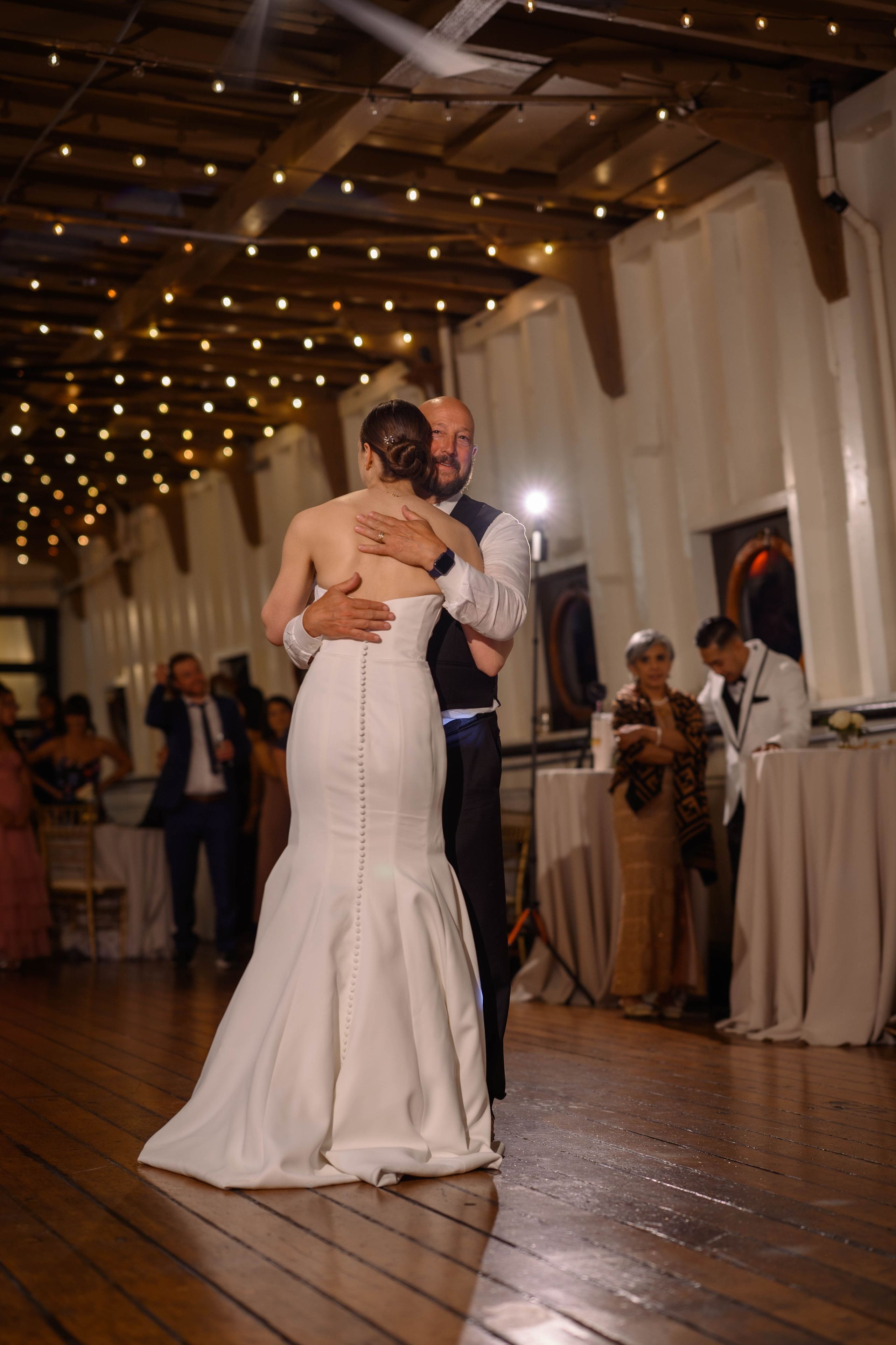Kevin & Katie. Wedding & portrait photography in the Seattle Area. Helen Michelle photographer