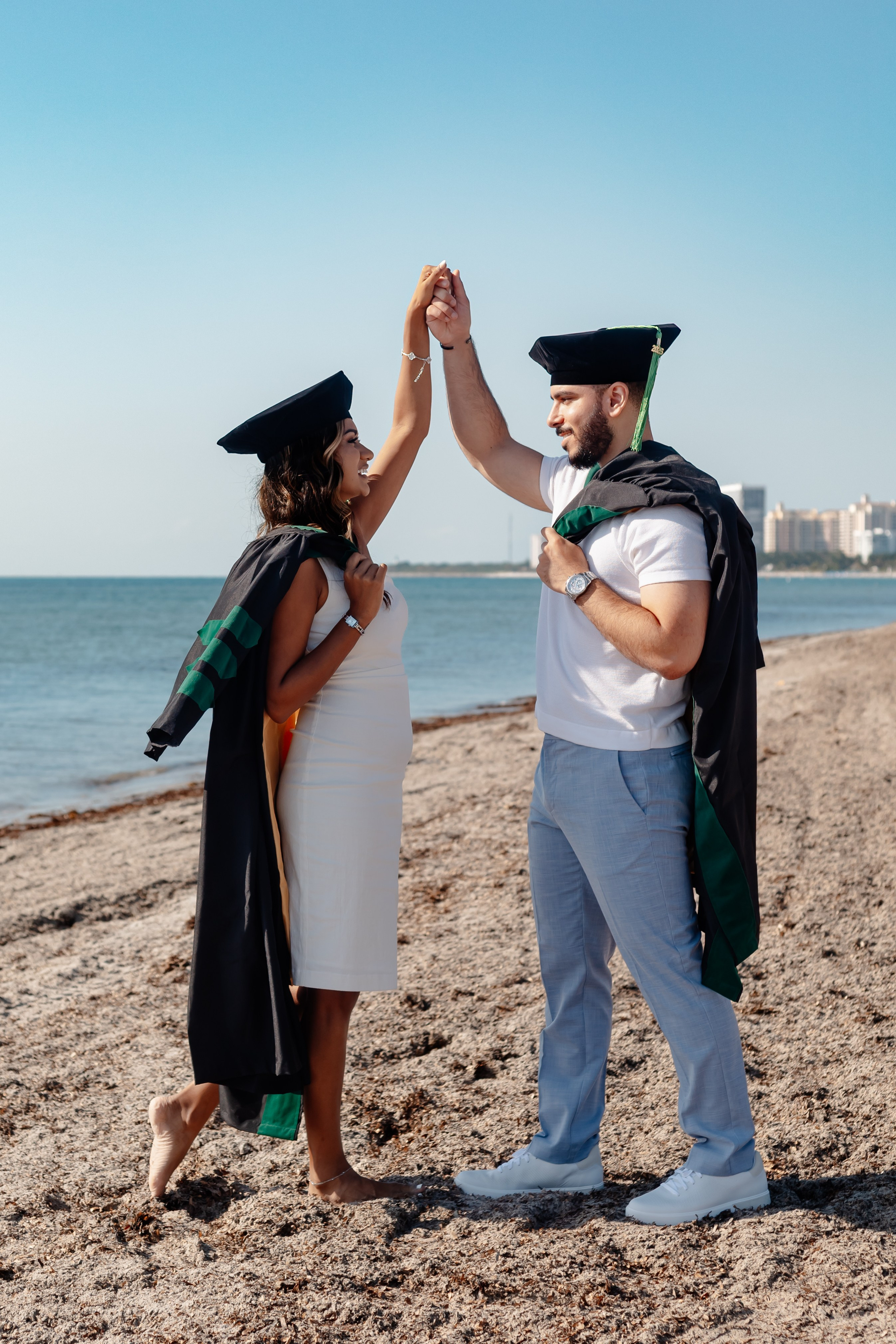What (and Who) to Bring to Your Grad Photoshoot. Portrait and graduation photographer Marina Simanava