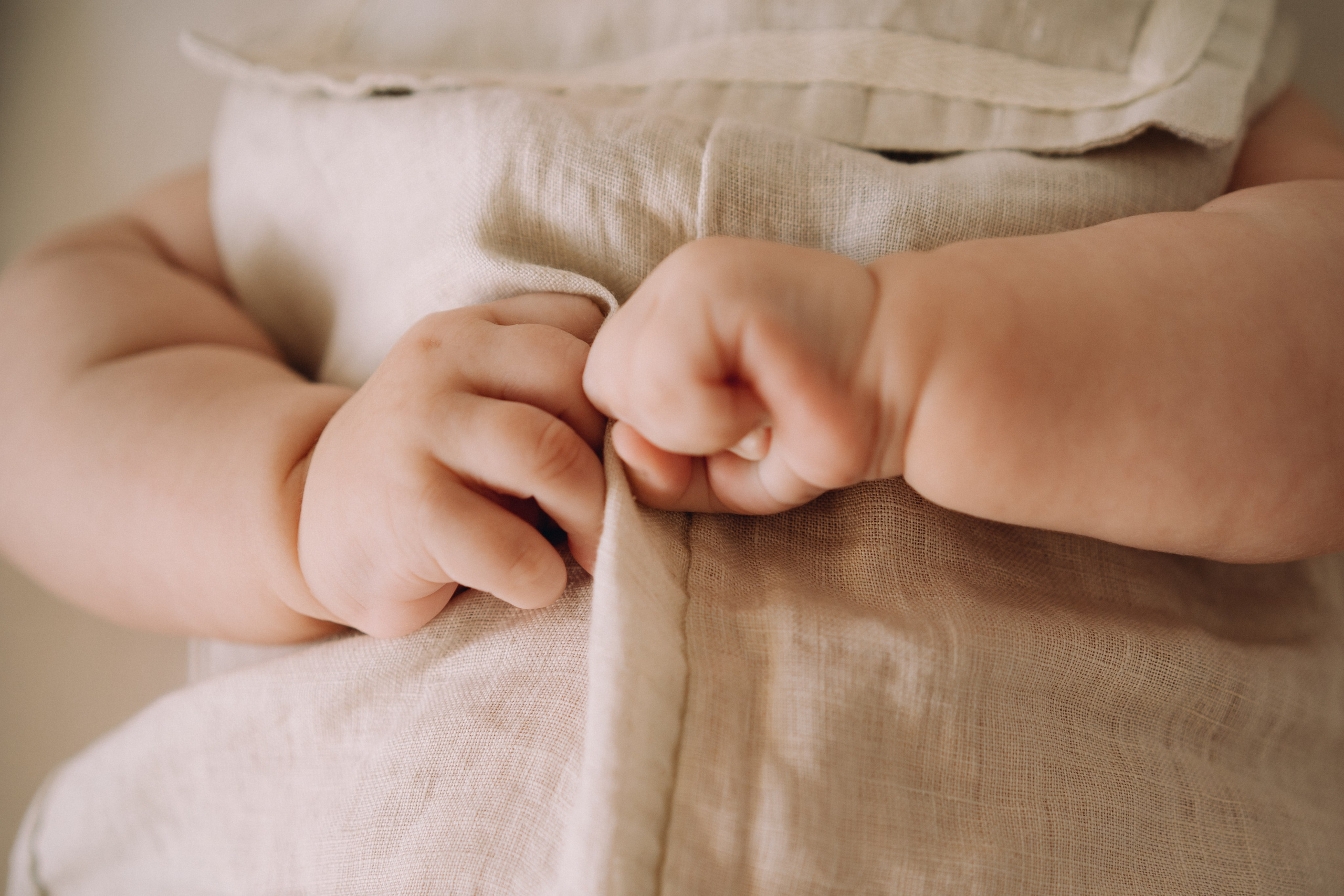 Newborn Twins. Elena Pretzner Photography