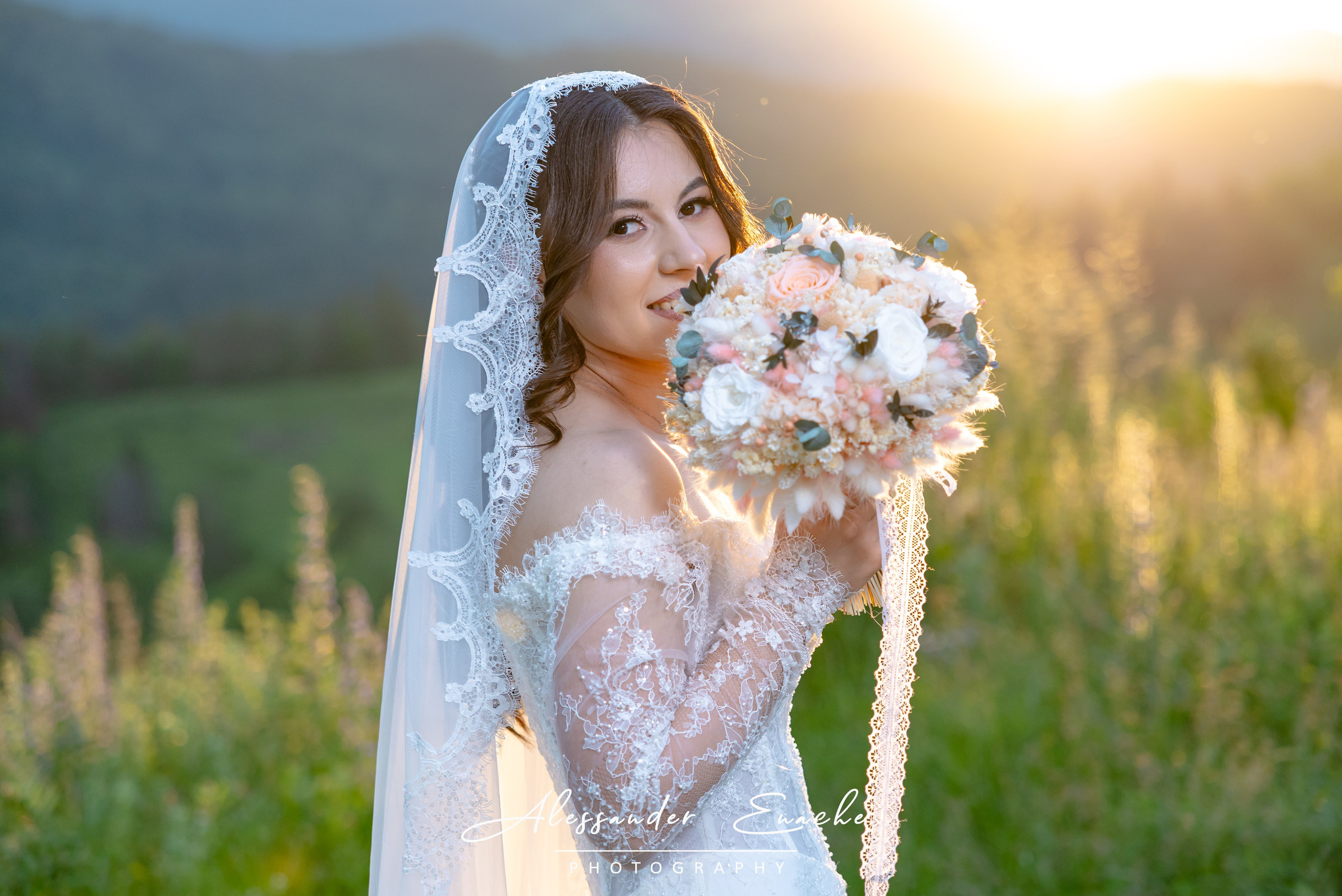 Alexandru & Roxana. Alessander Enache–Fotograf de Nuntă Piatra Neamț