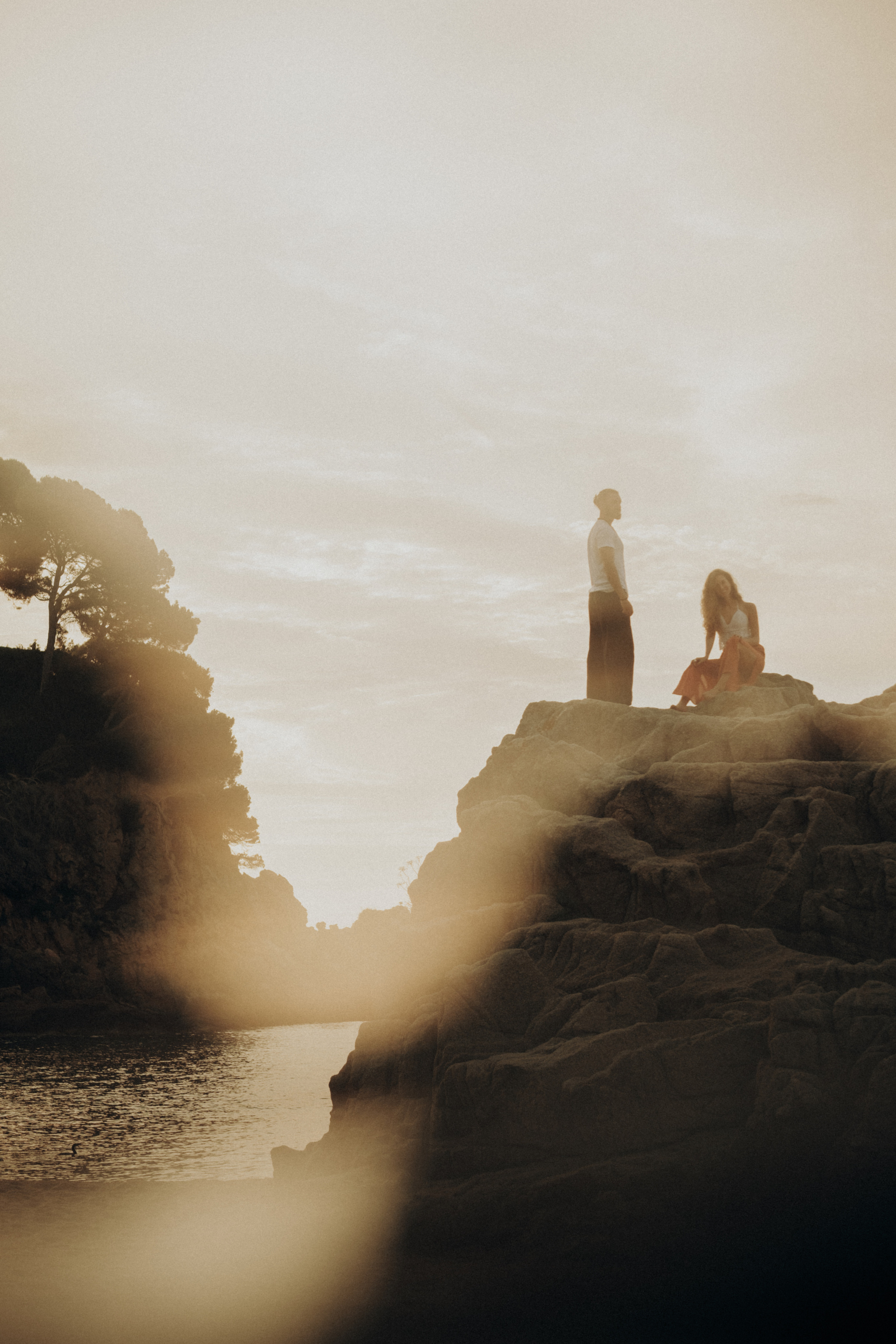 Abel & Laya. Paola wedding photographer / videographer in Barcelona