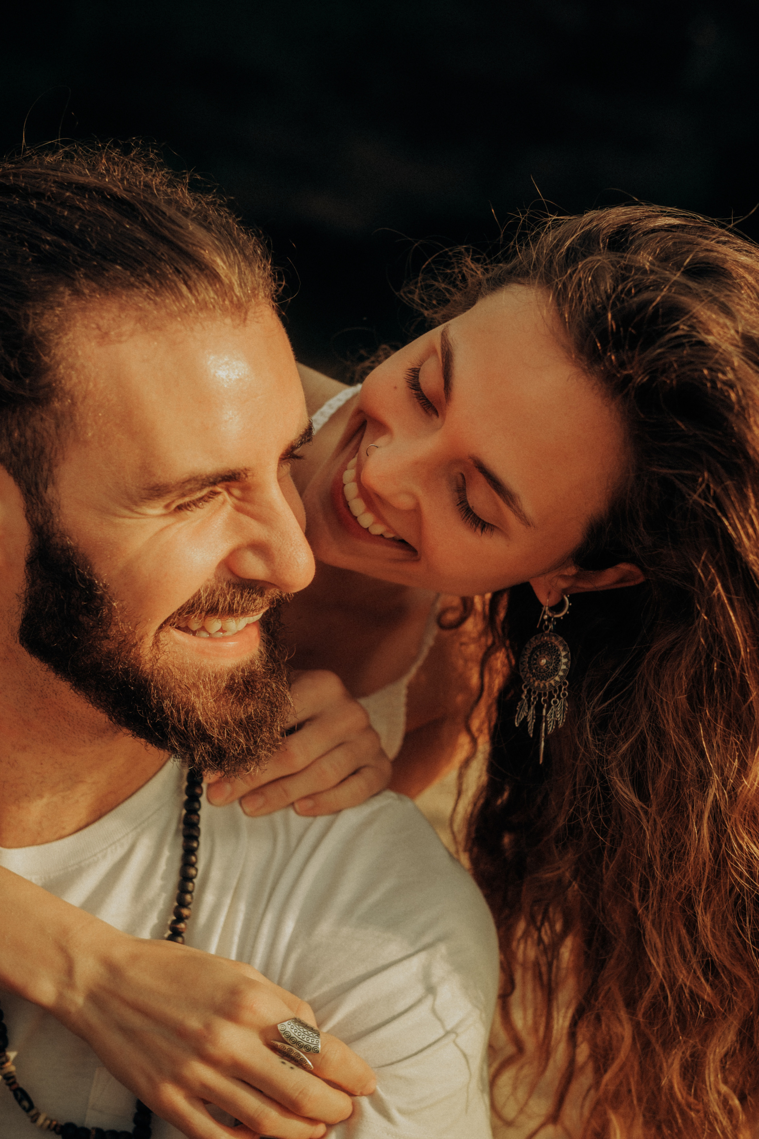 Abel & Laya. Paola wedding photographer / videographer in Barcelona