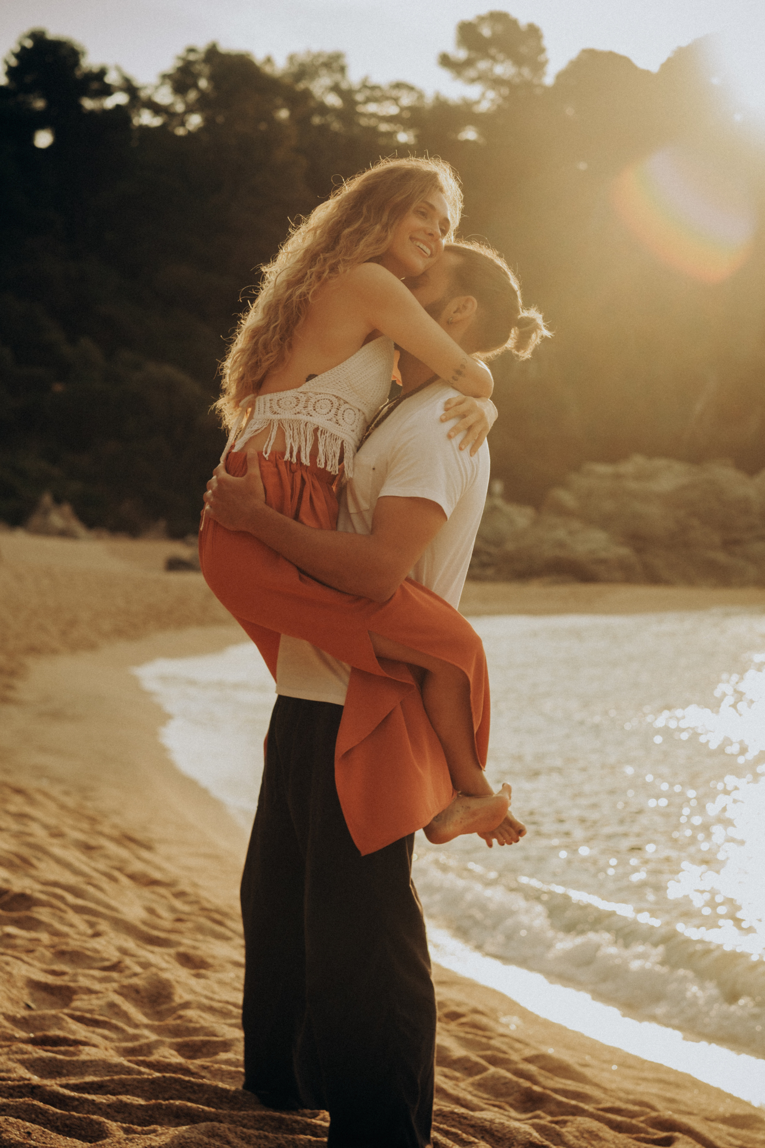 Abel & Laya. Paola wedding photographer / videographer in Barcelona