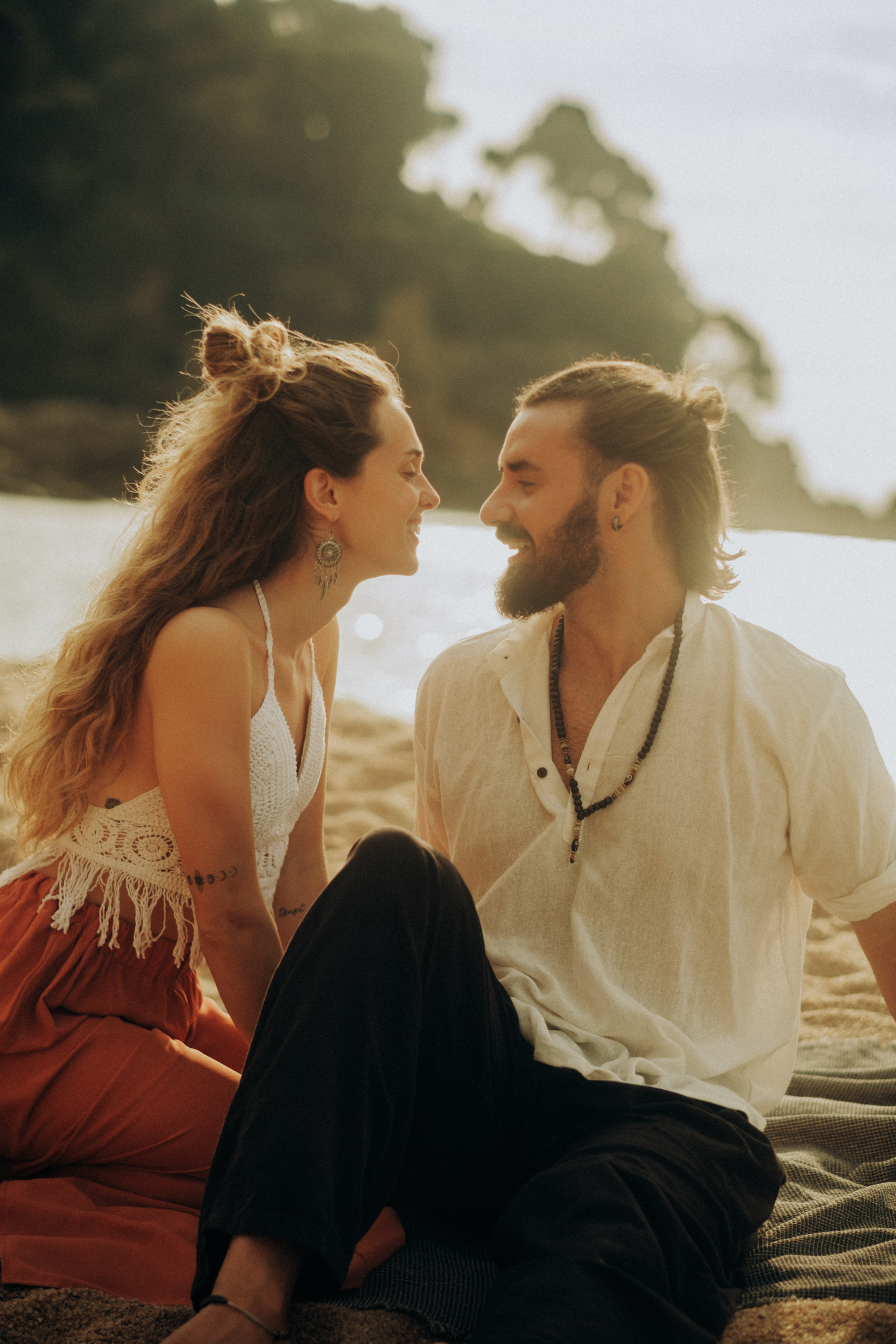 Abel & Laya. Paola wedding photographer / videographer in Barcelona