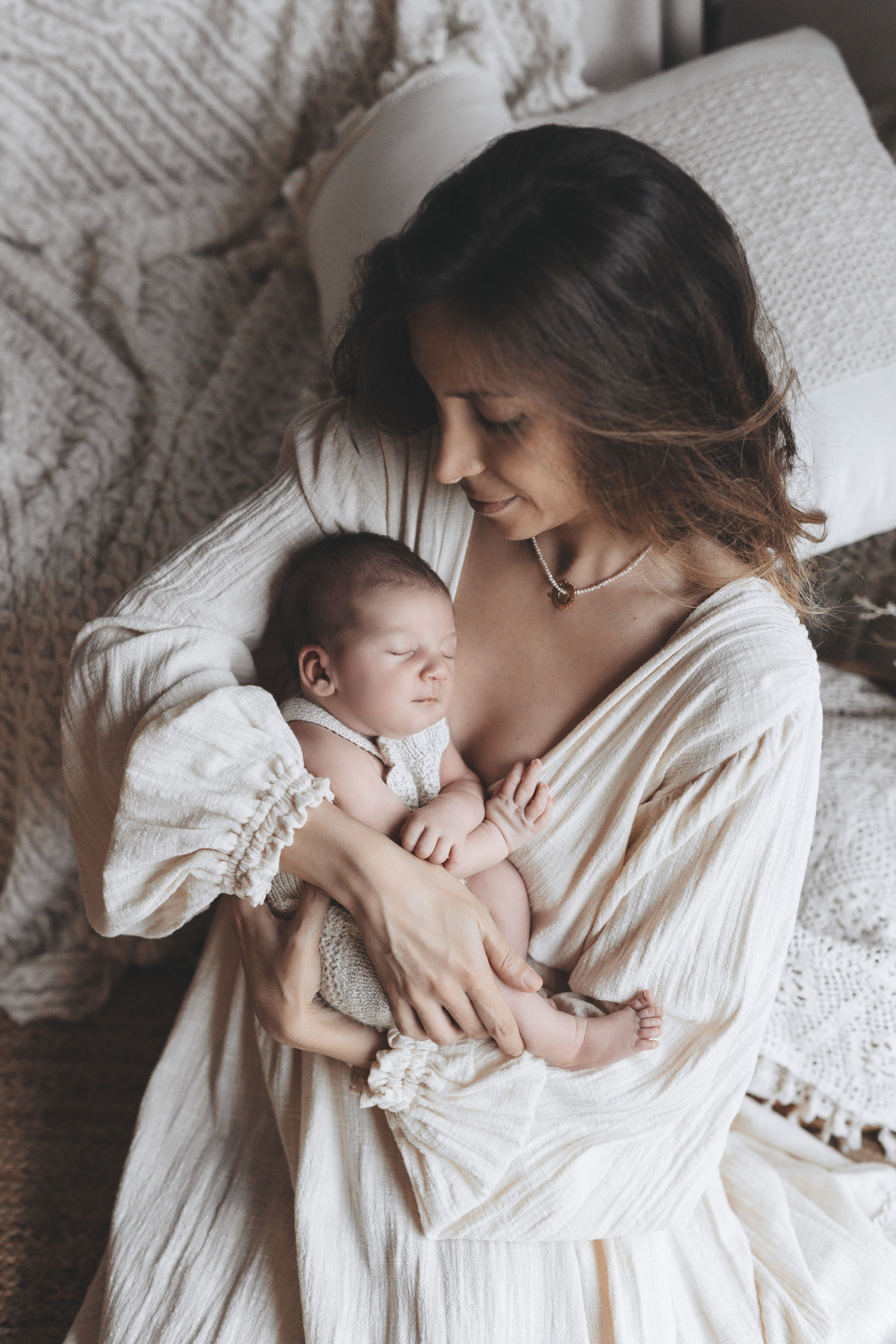 Newborn Natural. Newborn, kids, family photographer based near Zurich, Switzerland