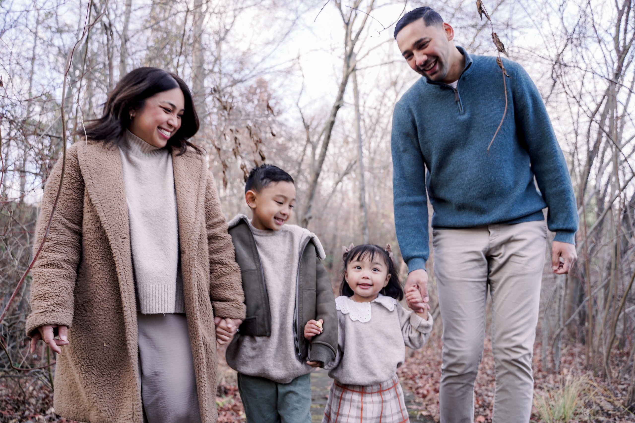 Family & Maternity. Event & Lifestyle Photographer Ellian Marie Layos-Adique