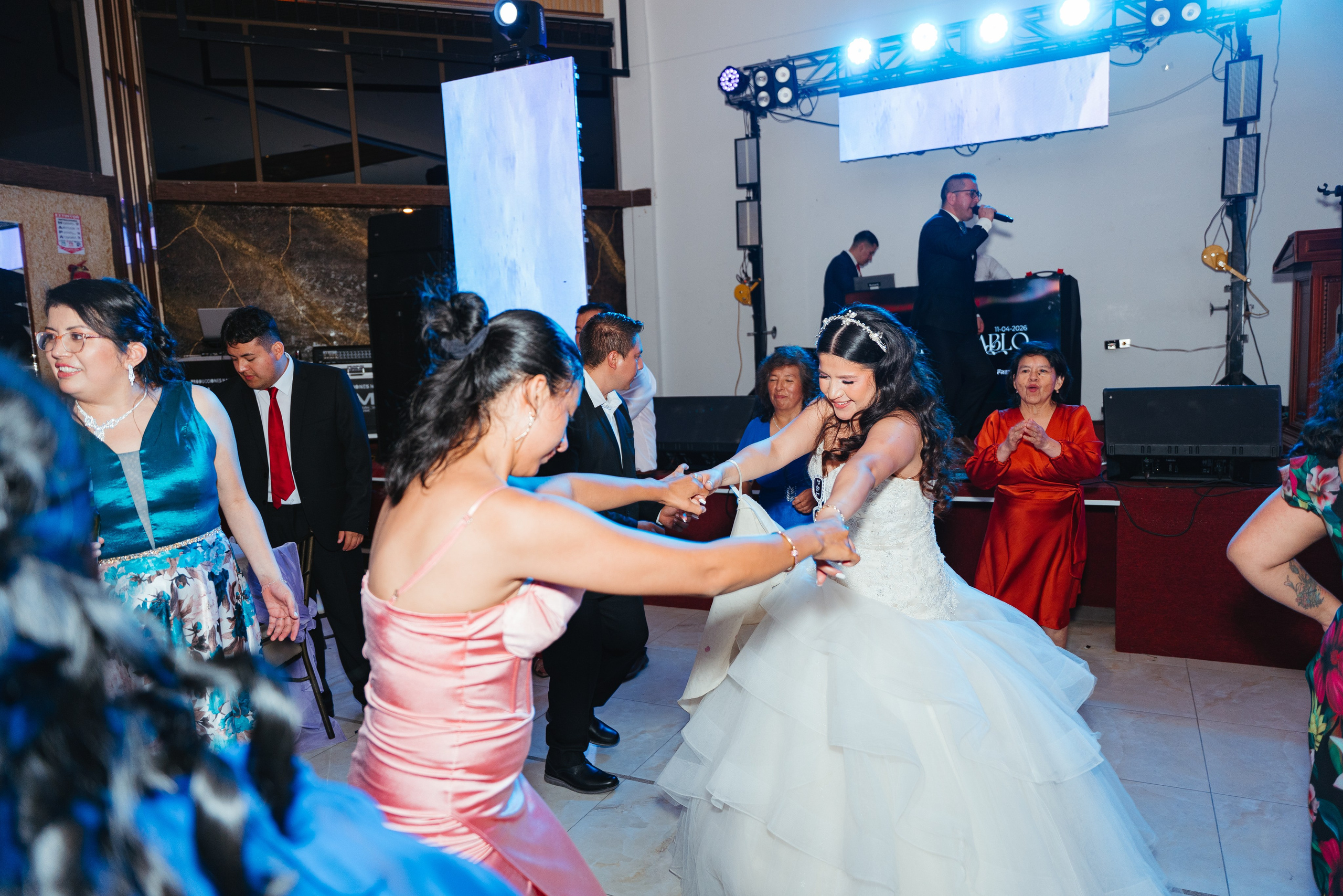 Pablo y Lizbeth. Fotógrafo de bodas en Loja Ecuador | Piero Alvarez PH