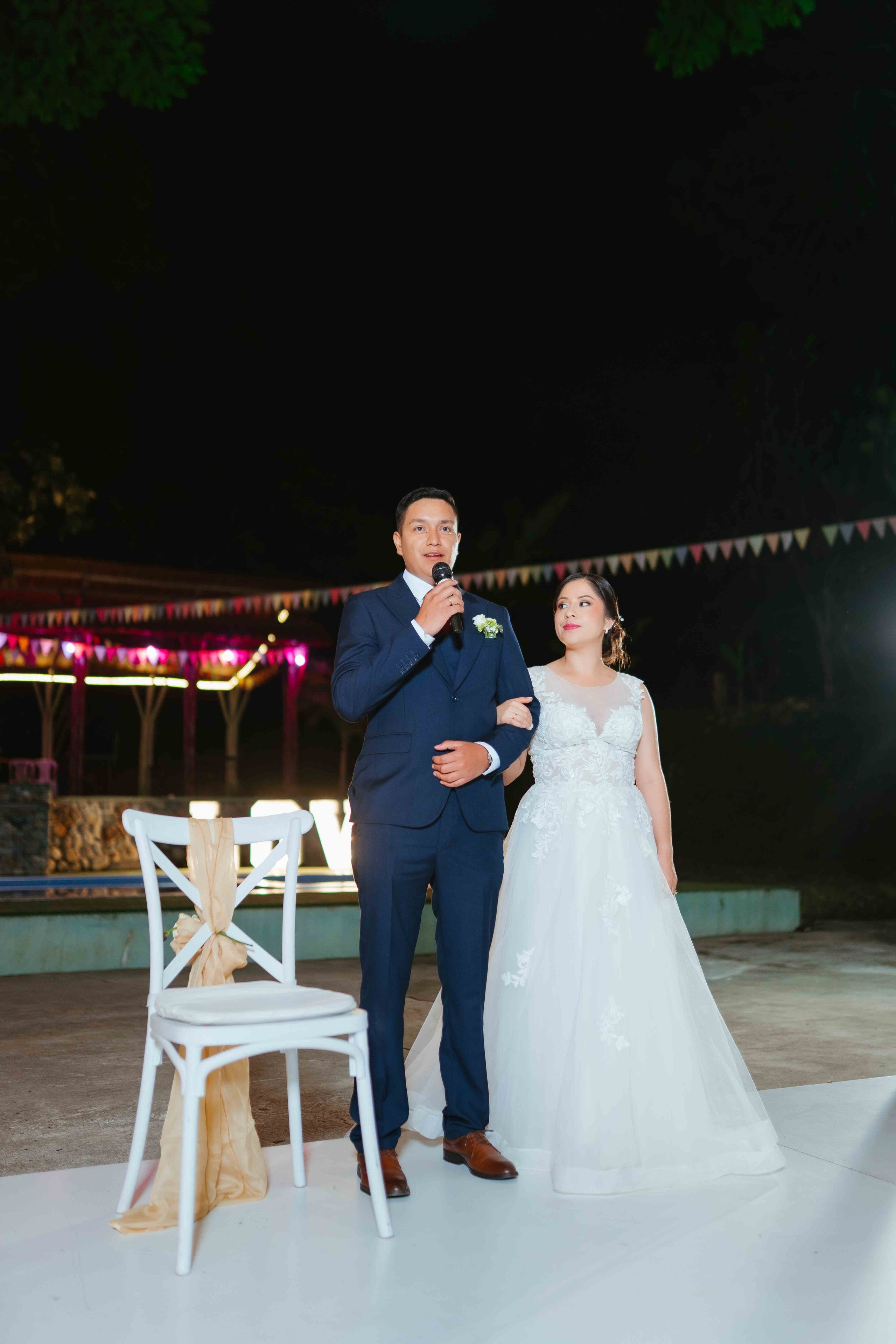 Jennifer y Vladimir. Fotógrafo de bodas en Loja Ecuador | Piero Alvarez PH