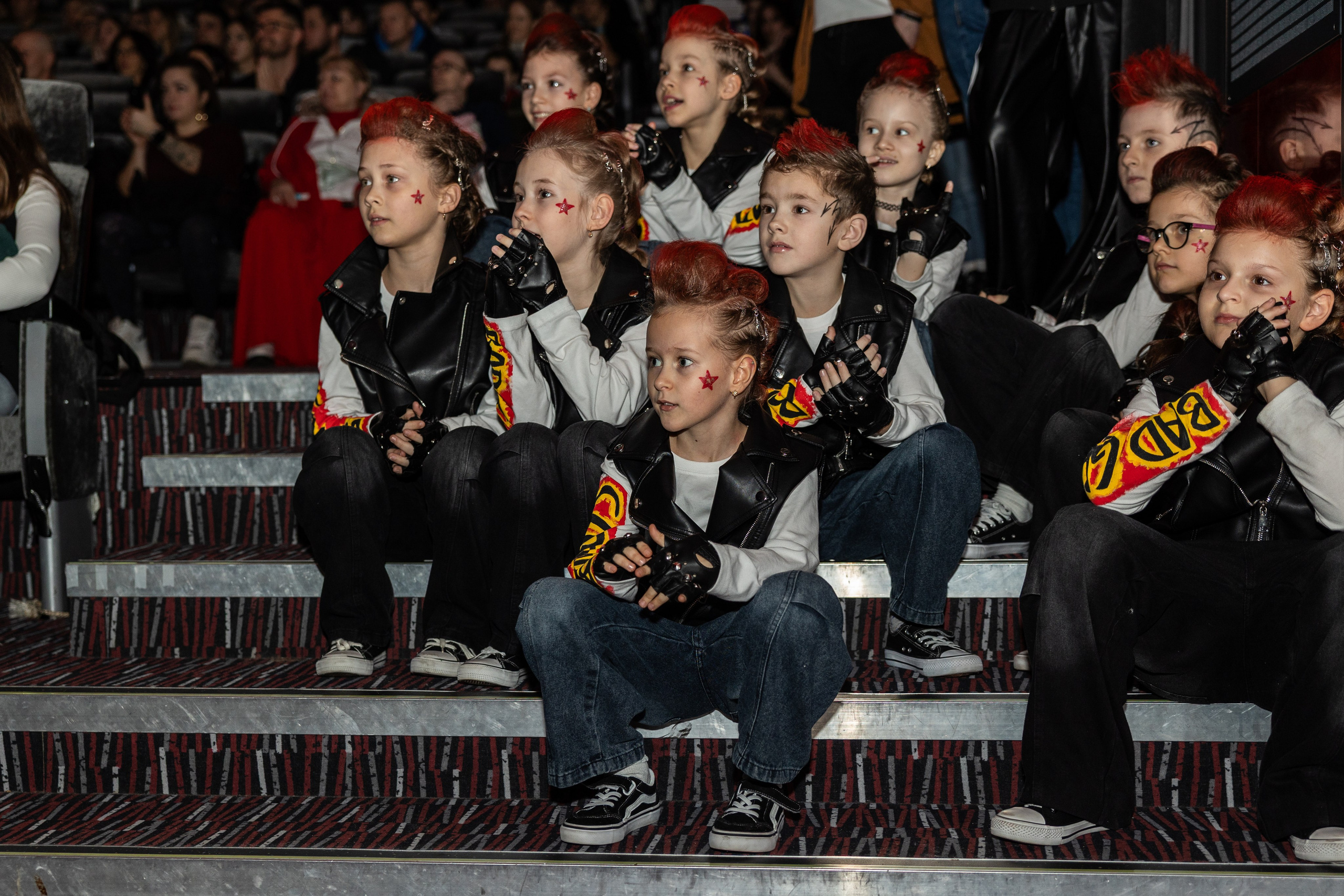 LEO DANCE SHOW WINTER 2025. Семейный и детский фотограф в Варшаве Мила Бобровская