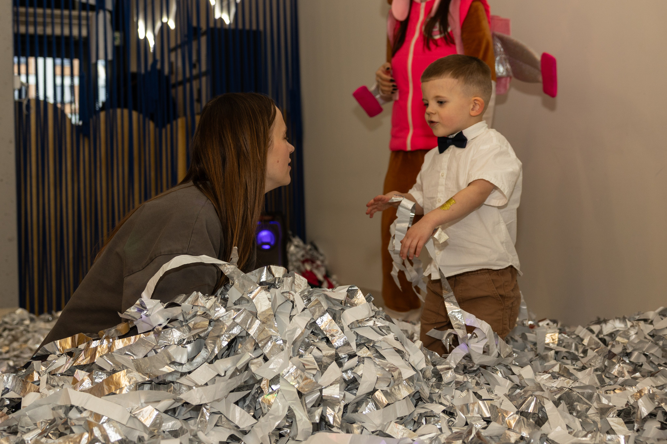 День рождения Артёма 24 января 2026 года. Семейный и детский фотограф в Варшаве Мила Бобровская