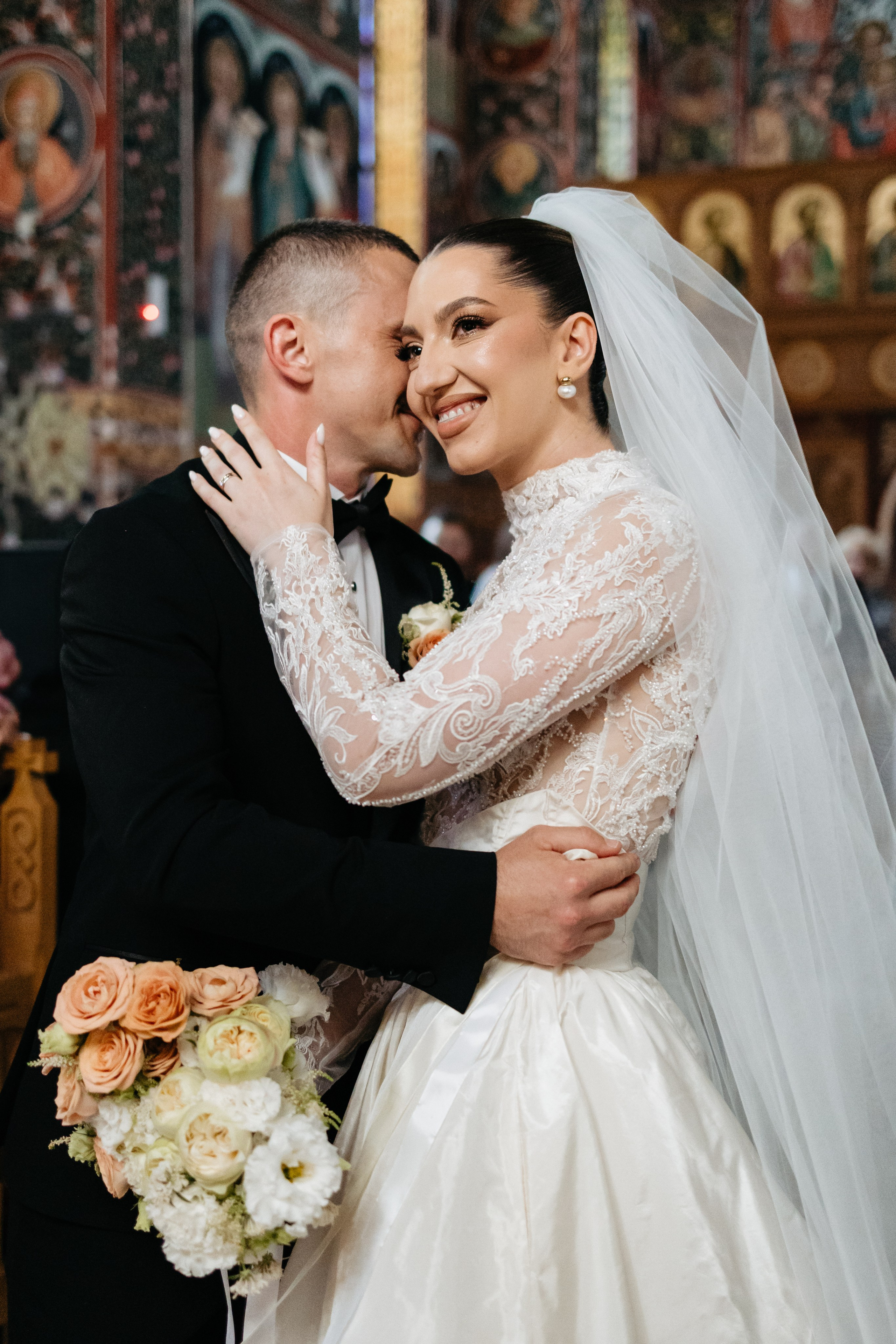 PORTFOLIO. Wedding Photographer Editorial Storytelling Cluj, Romania & Europe|Lore Photography