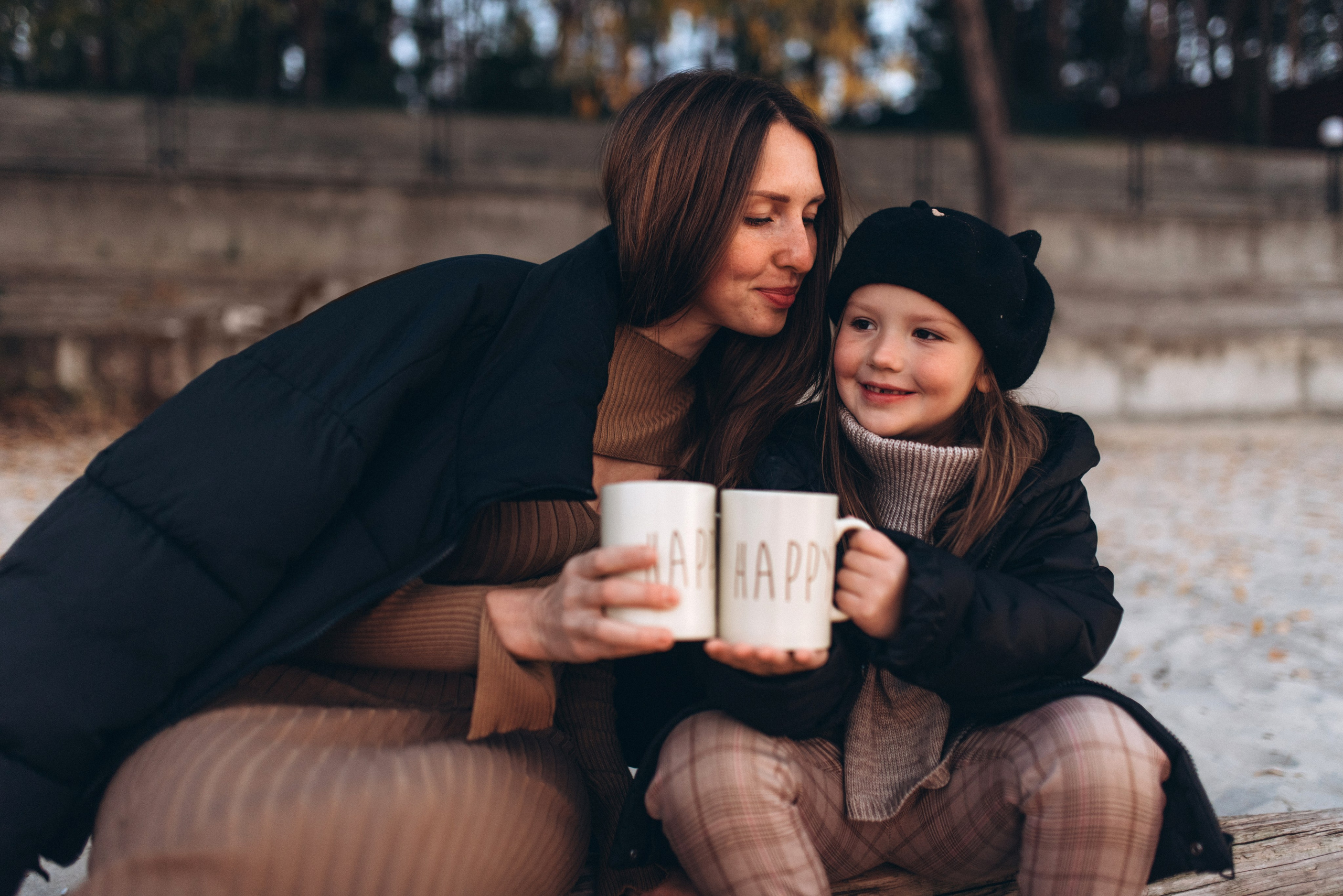 Tatjana & Mila. Familien- und Hochzeitsfotografin. Ich arbeite in Koblenz und Rheinlan