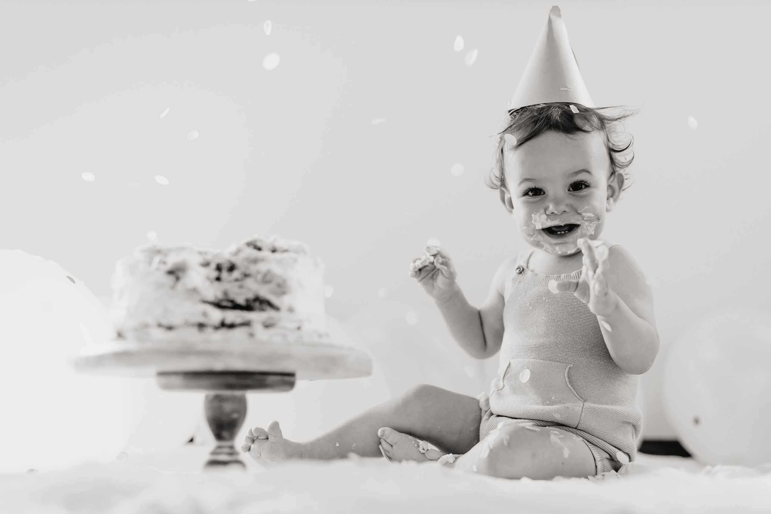 Cake Smash Session. Family and children photographer in Belgrade Milja Ciric