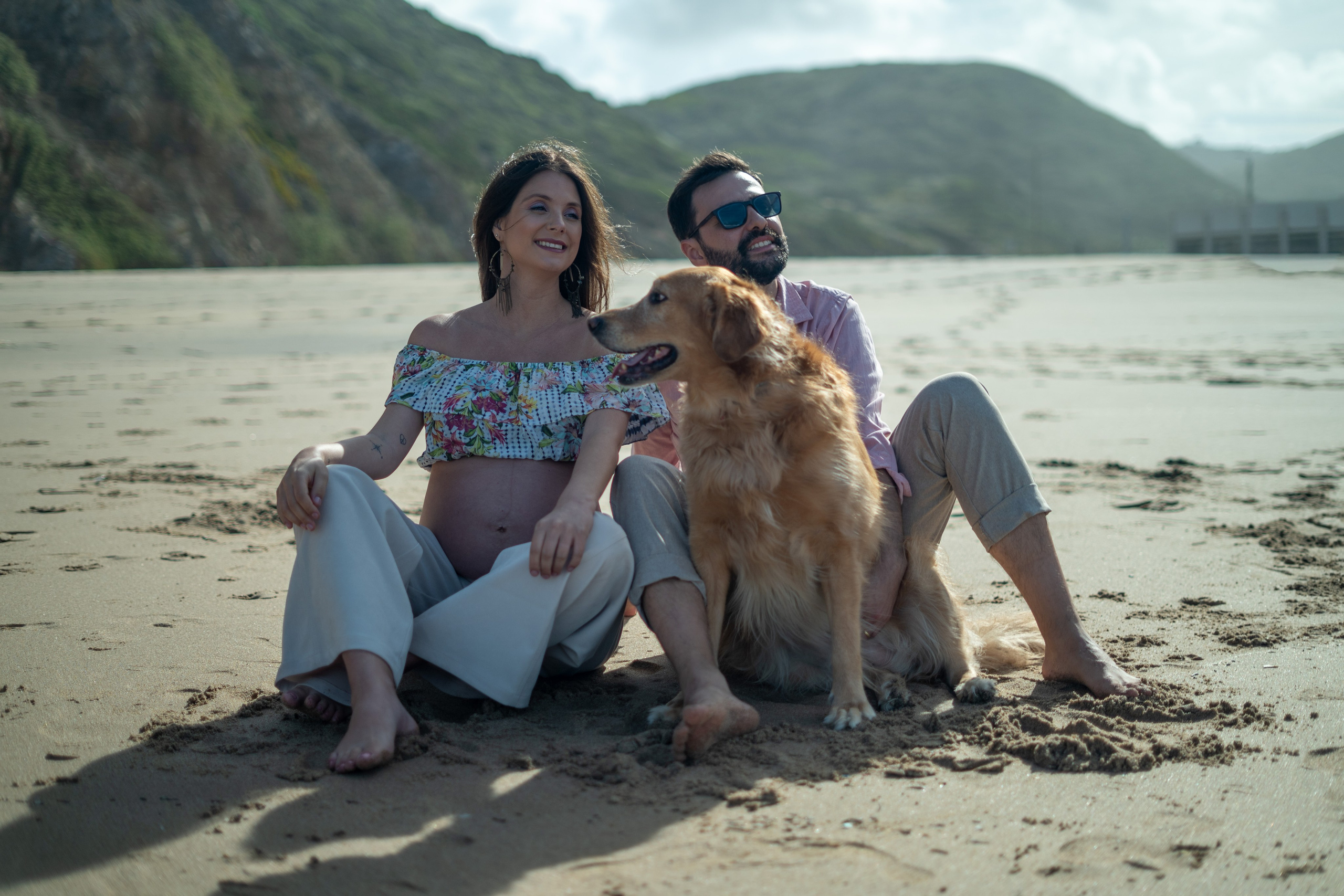 Ensaio Praia — Rafaela e César. Frames by Giovani Braga
