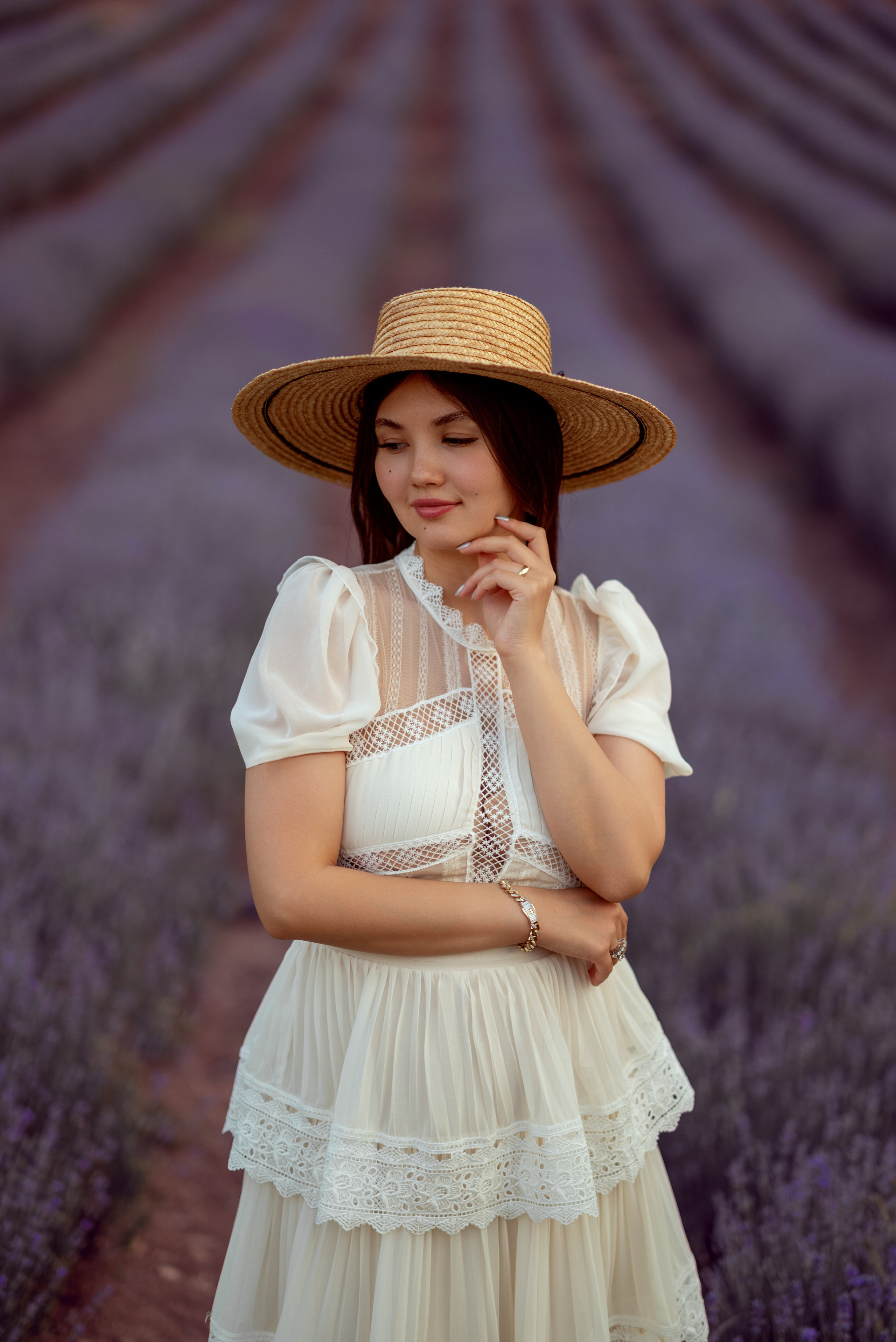 Фотосессия девушки в Лавандовом поле в Анталии