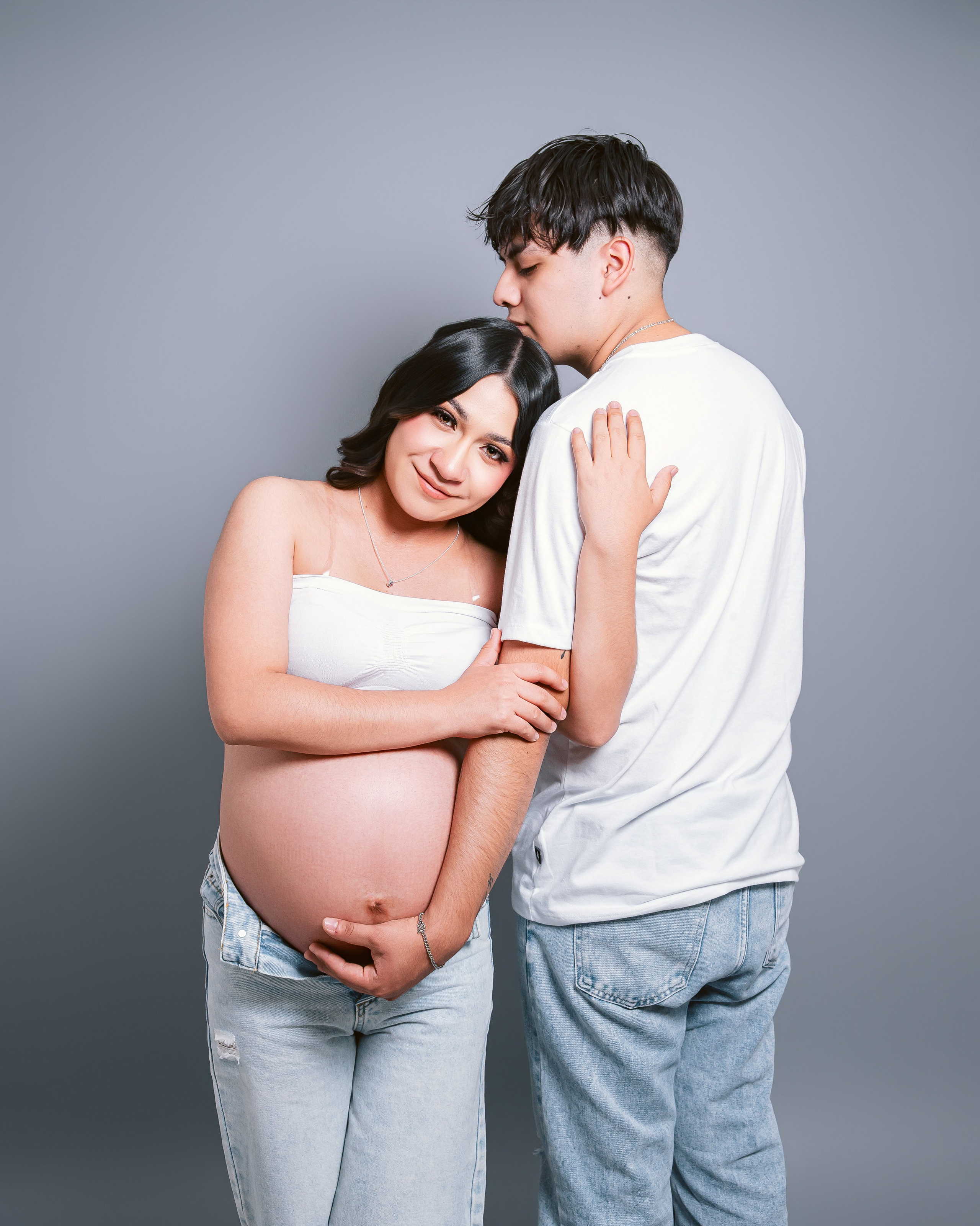 MATERNIDAD. Fotógrafo de estudio