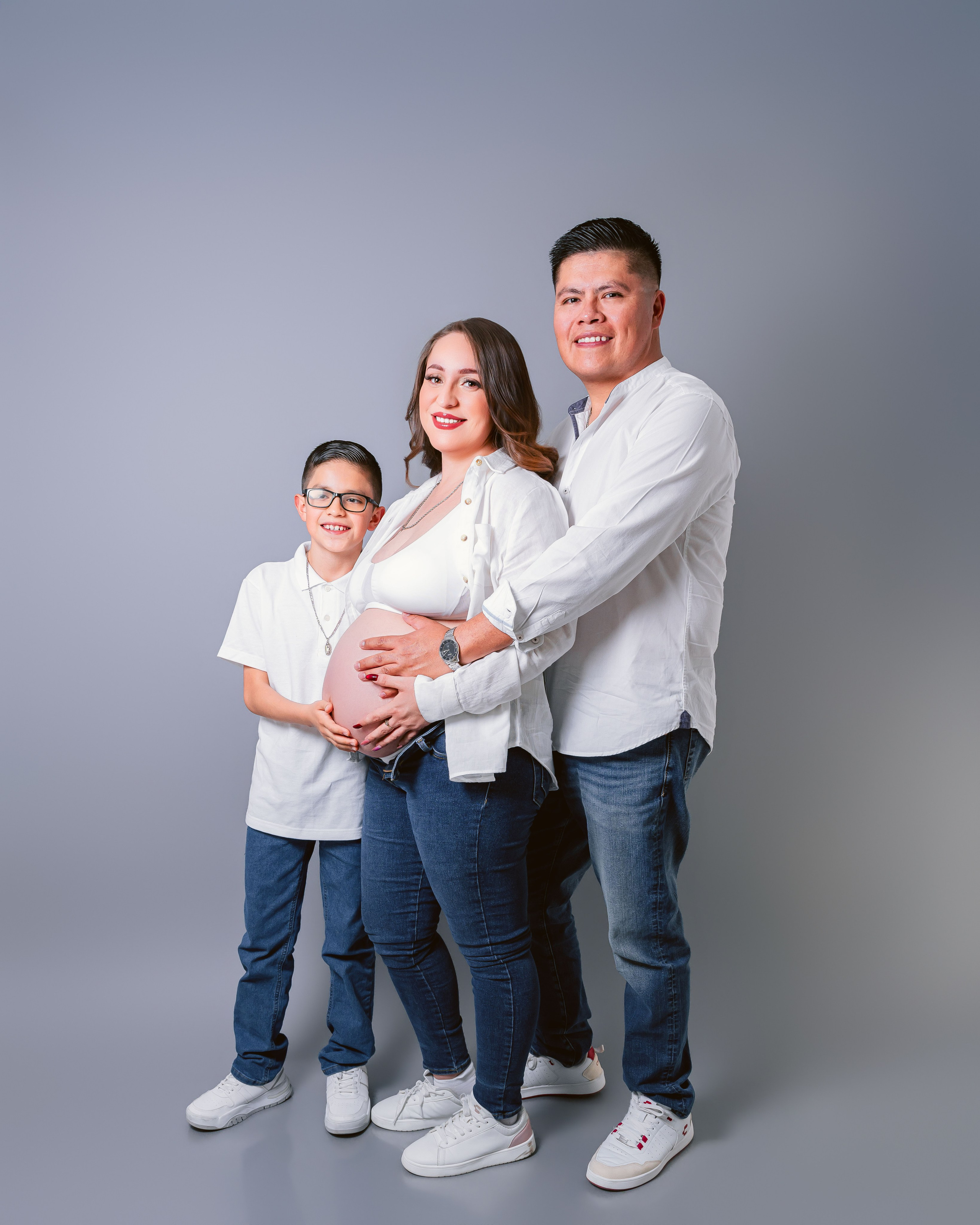 MATERNIDAD. Fotógrafo de estudio