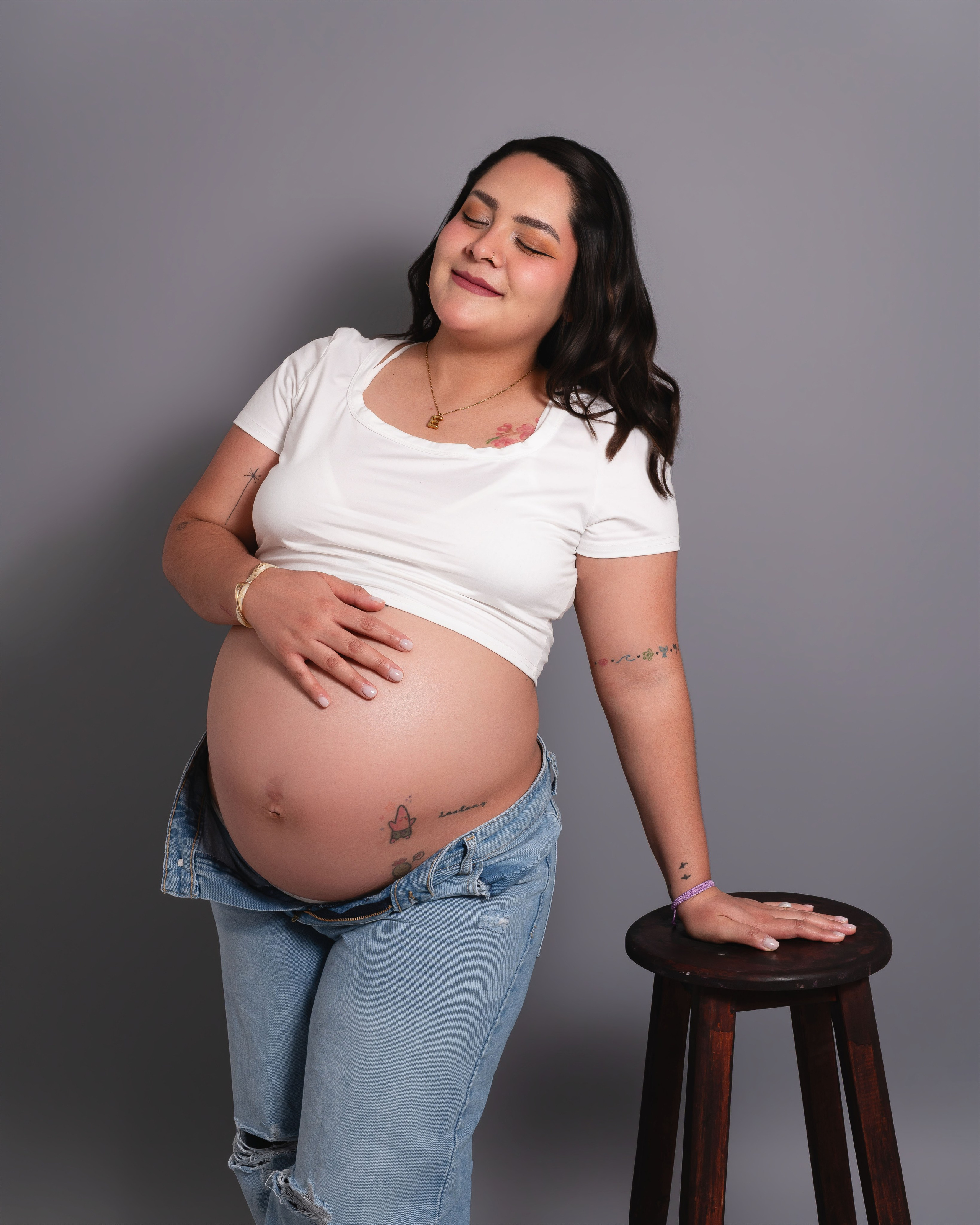 MATERNIDAD. Fotógrafo de estudio